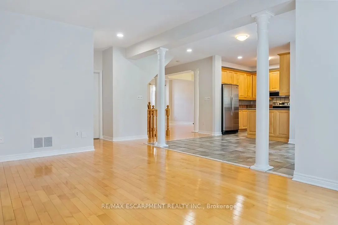 1146 Upper River Court