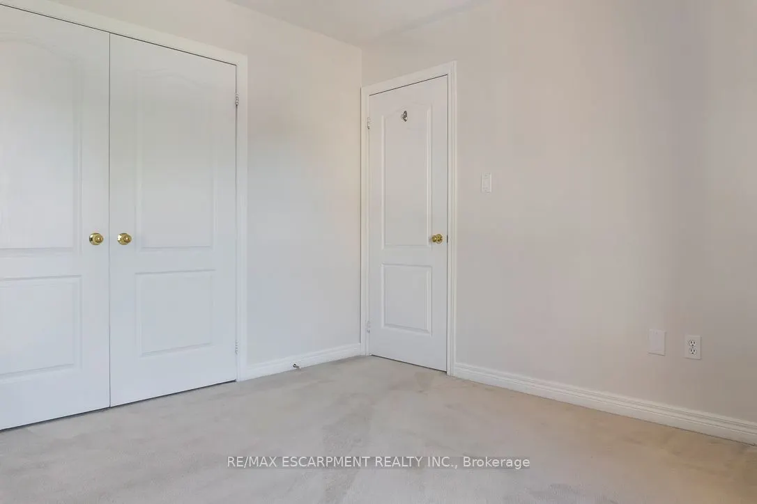 1146 Upper River Court