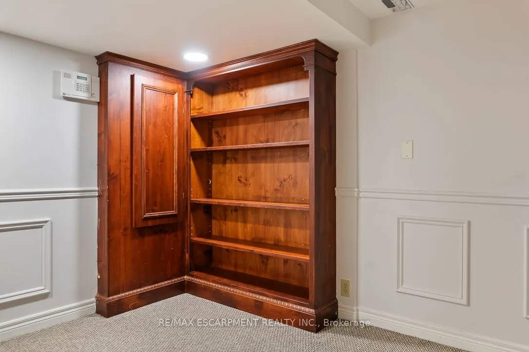 1146 Upper River Court