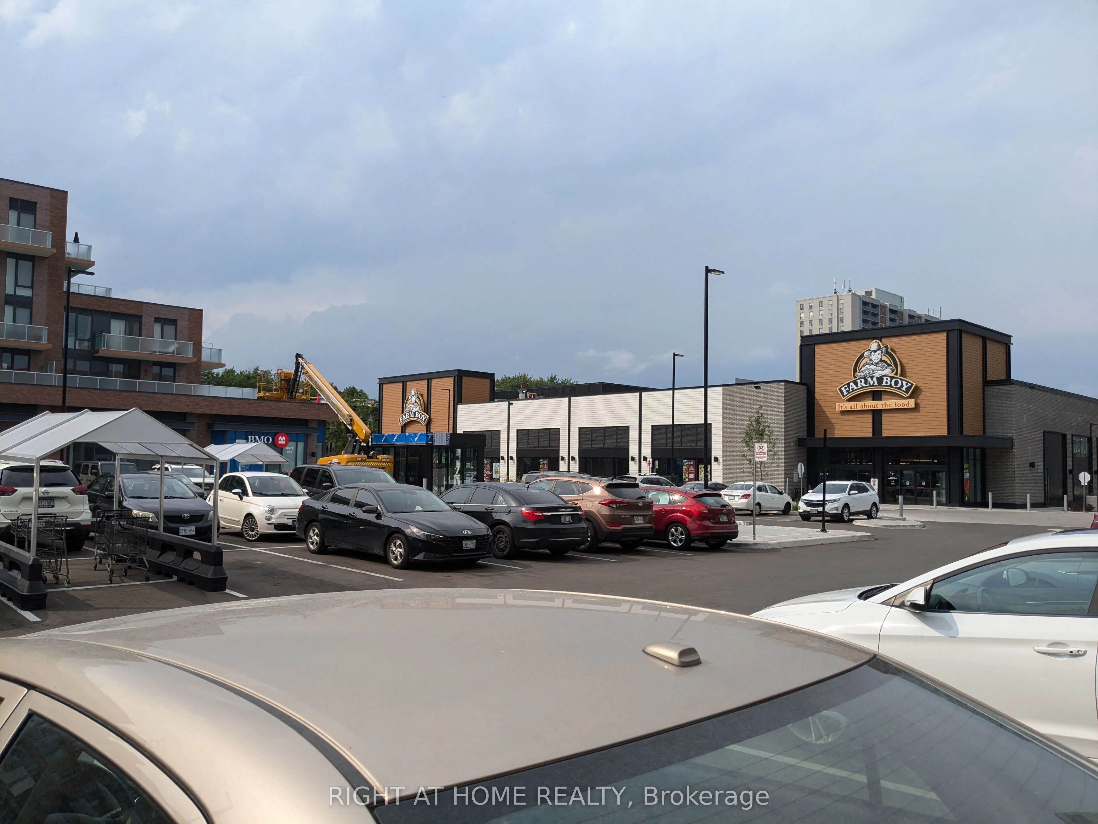 220 Missinnihe Way, #1315