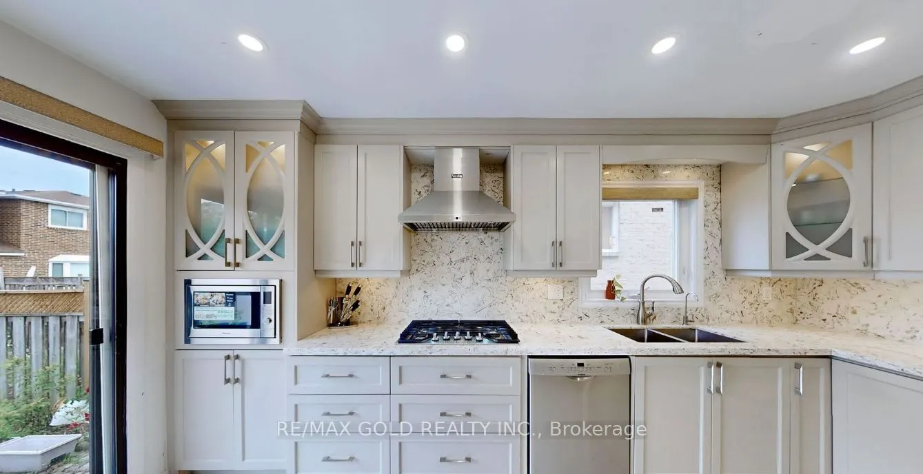 353 Kingsbridge Garden Circle, #UPPER