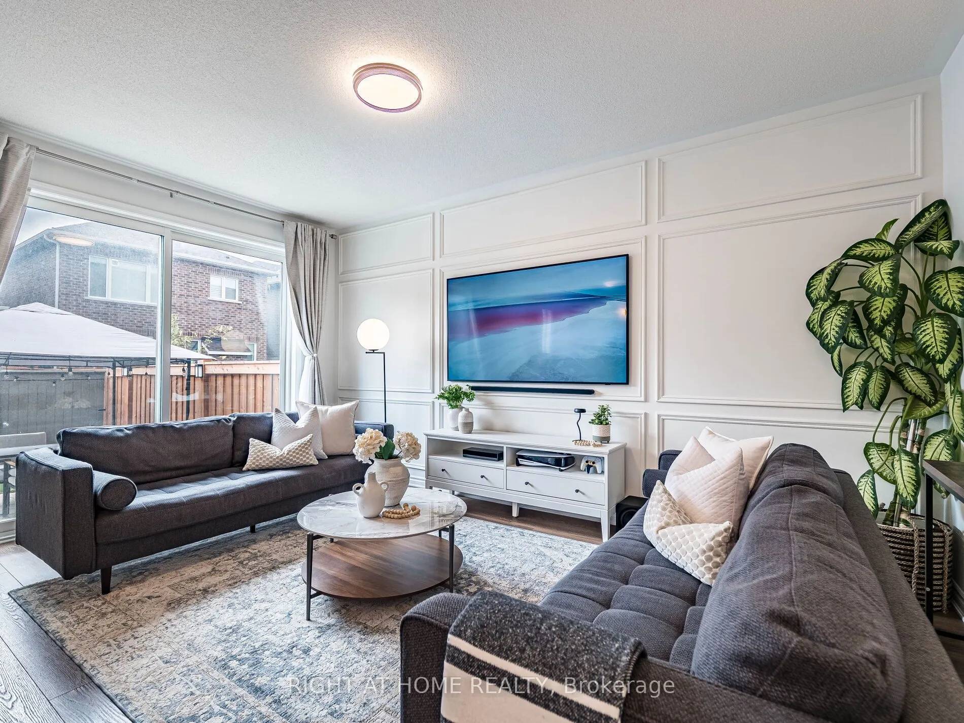 531 Bellflower Court