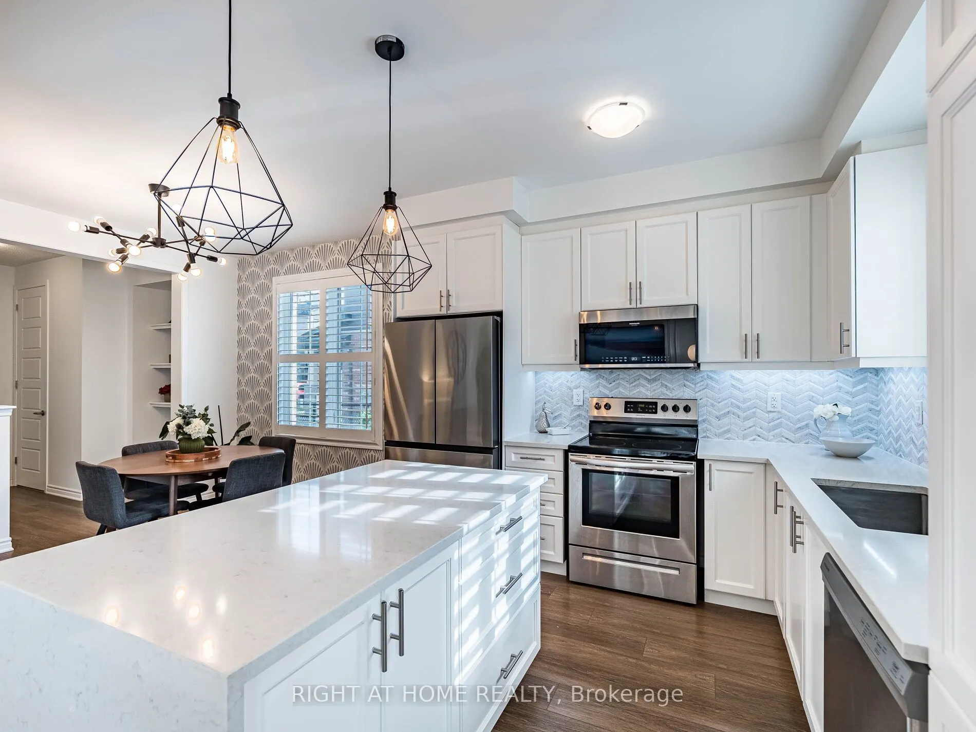 531 Bellflower Court