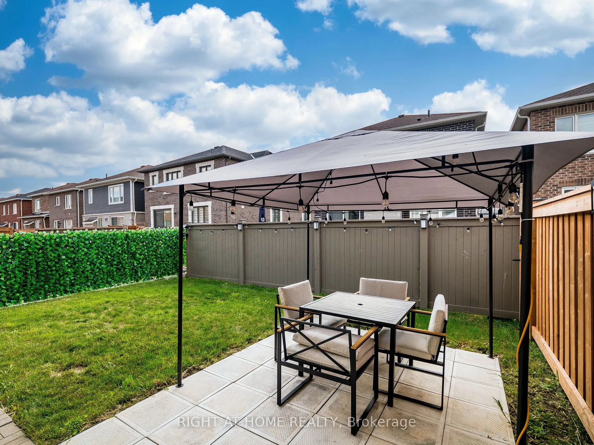531 Bellflower Court