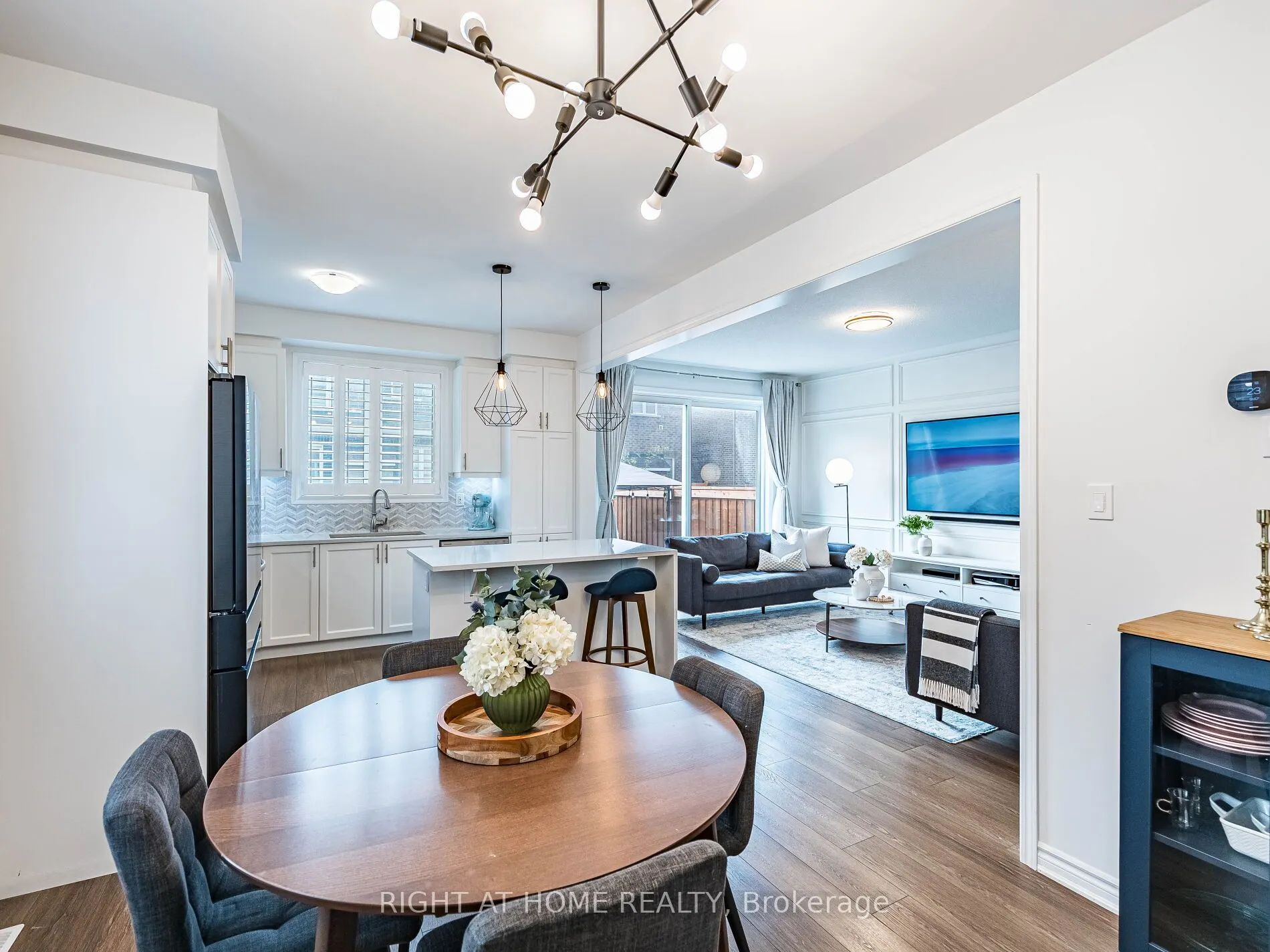531 Bellflower Court