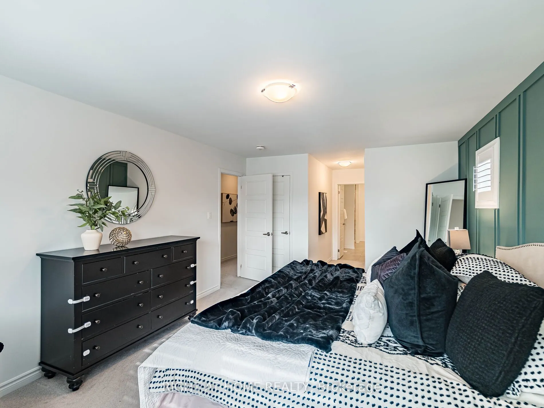 531 Bellflower Court