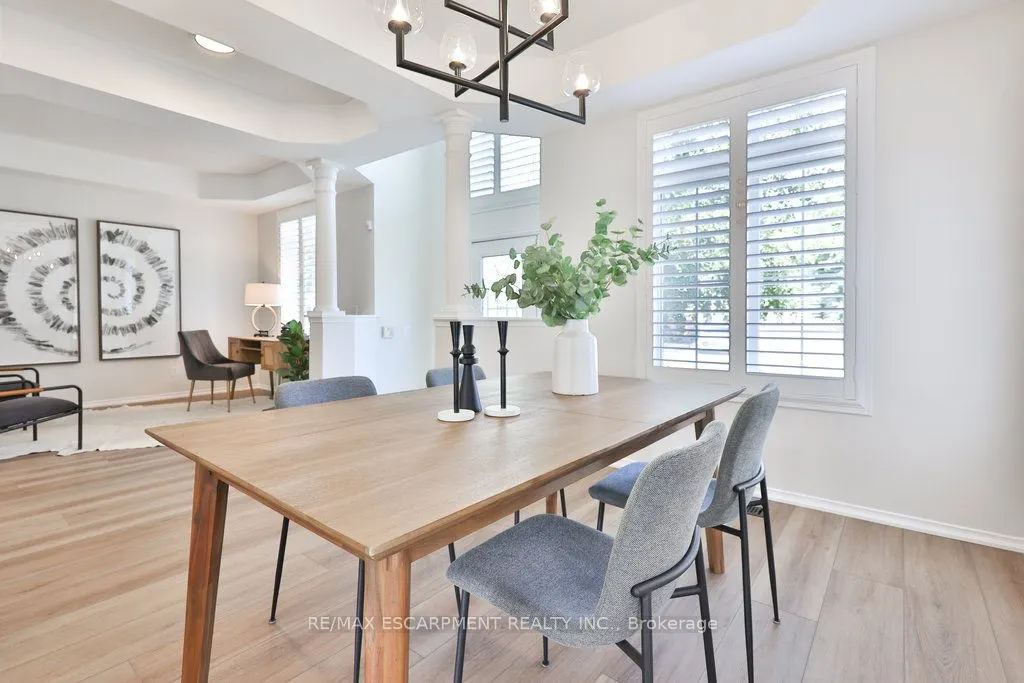 2588 CASTLE HILL Crescent