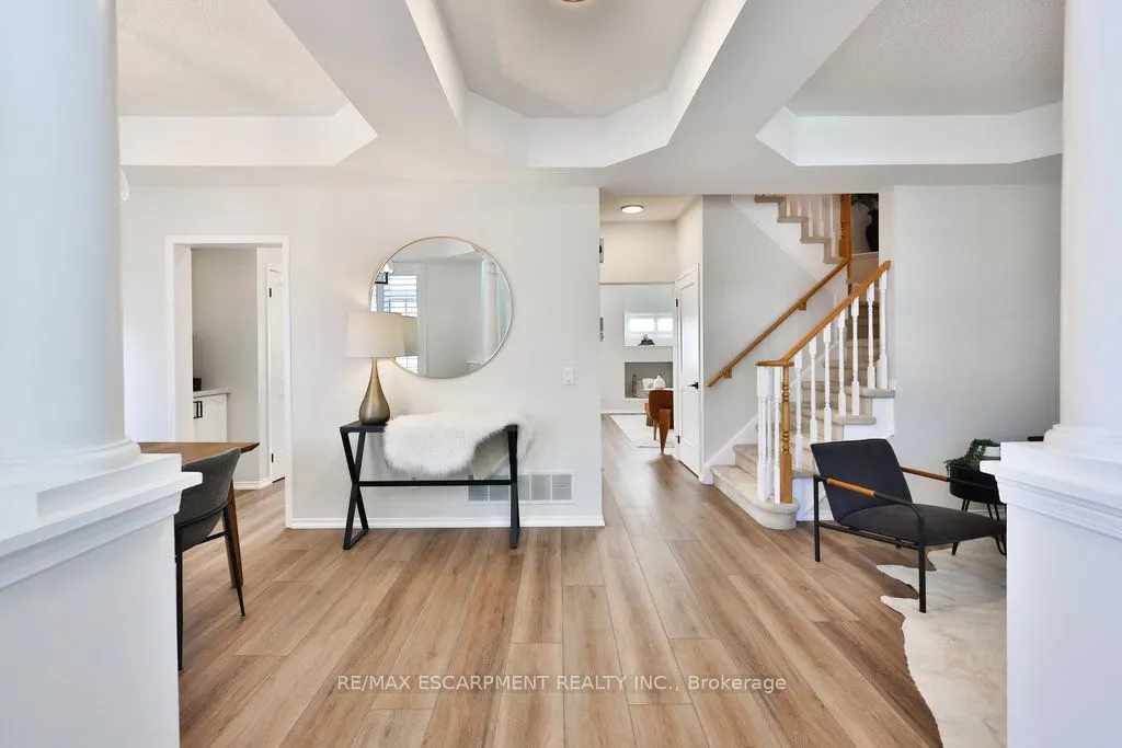 2588 CASTLE HILL Crescent