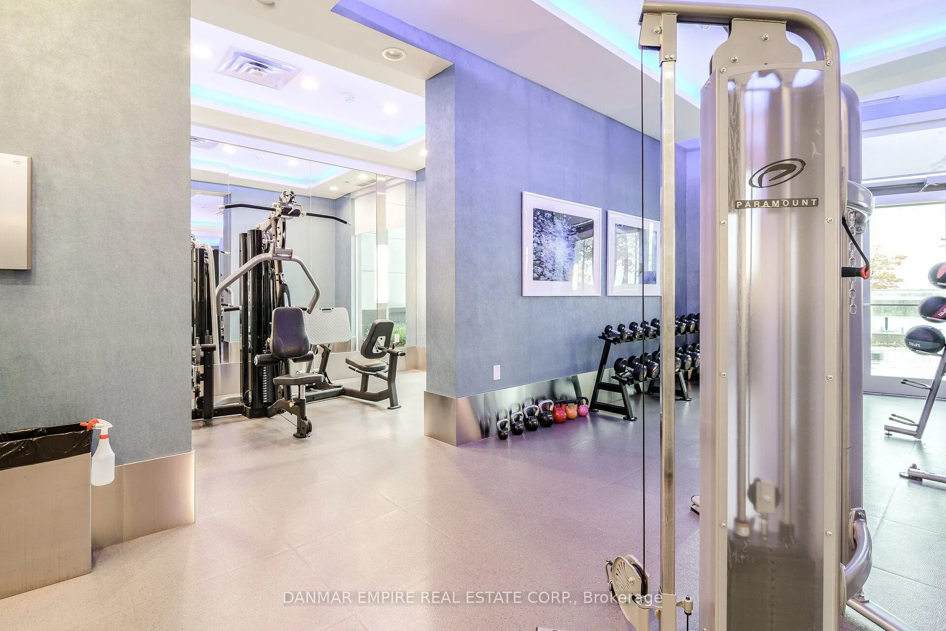 3500 Lakeshore Road, #604