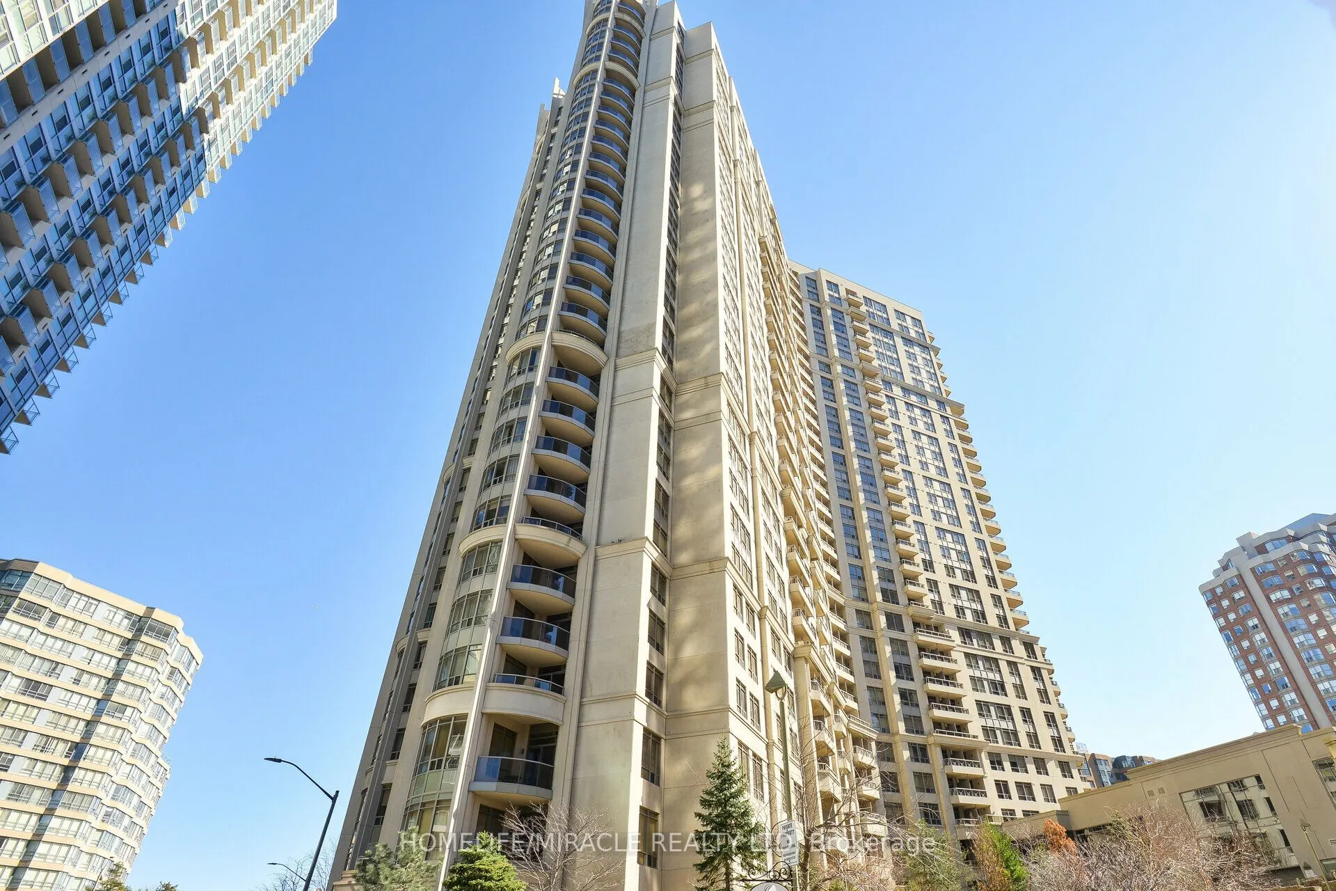 3880 Duke Of York Boulevard, #807