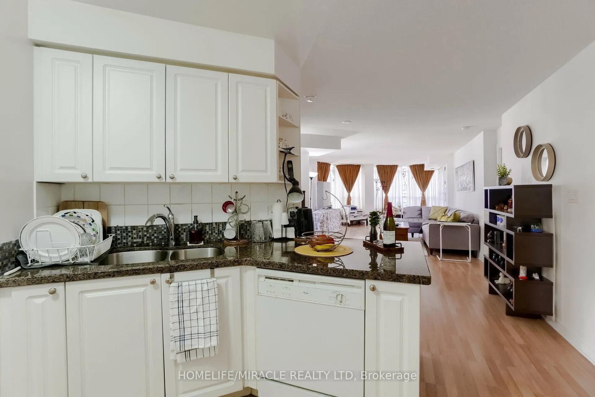 3880 Duke Of York Boulevard, #807