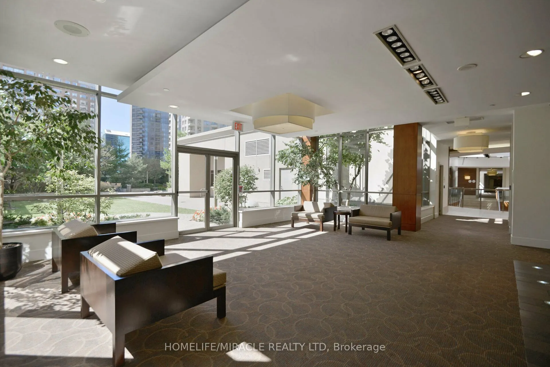 3880 Duke Of York Boulevard, #807