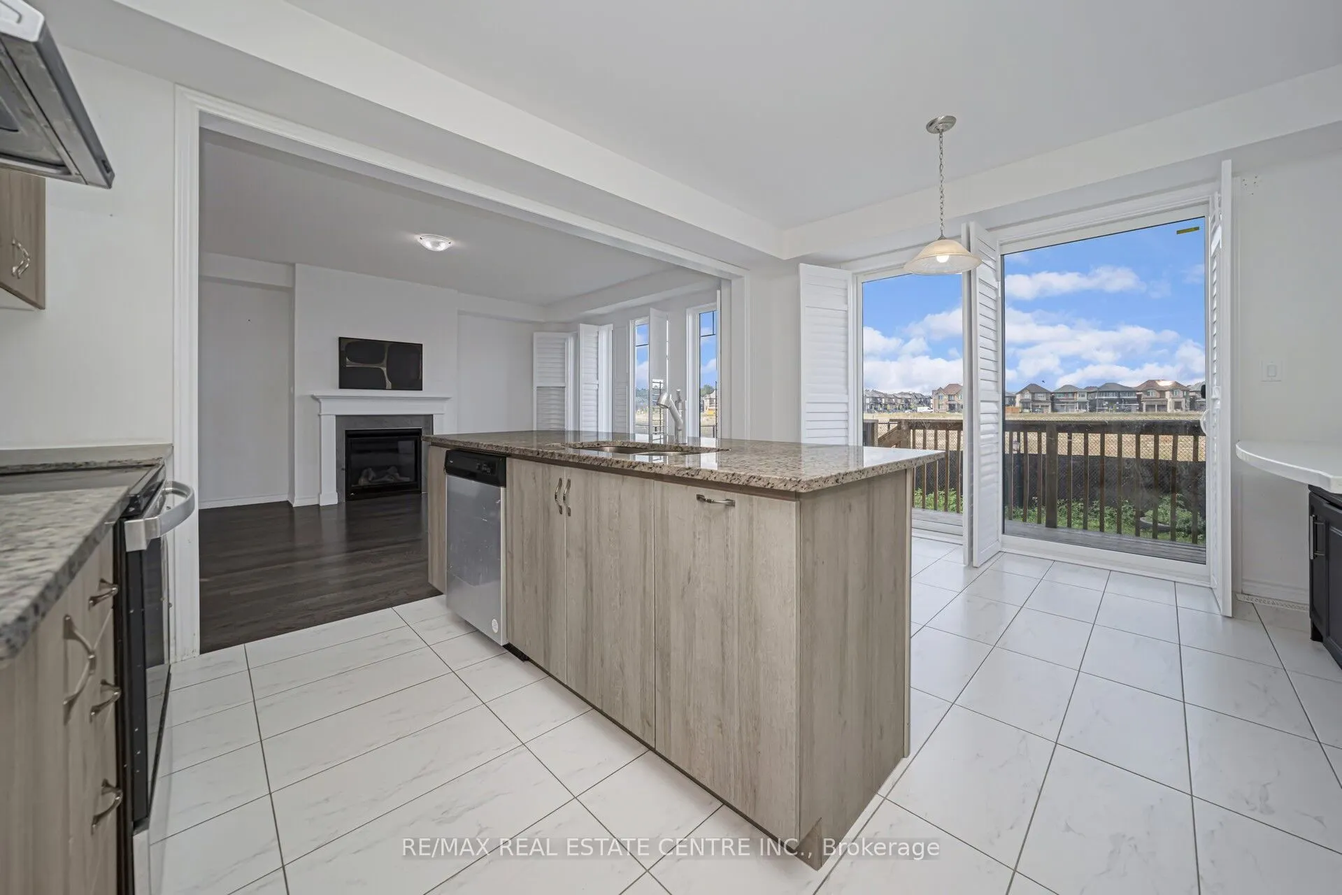 14 Moorhart Crescent
