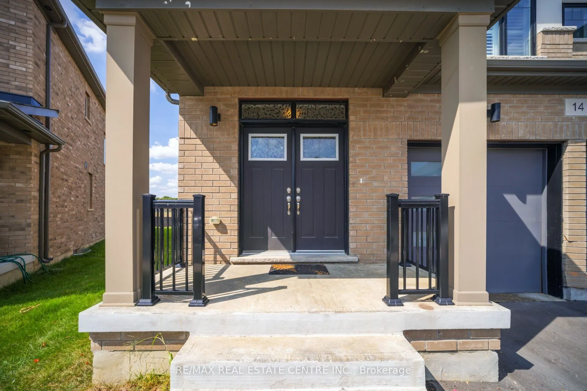 14 Moorhart Crescent