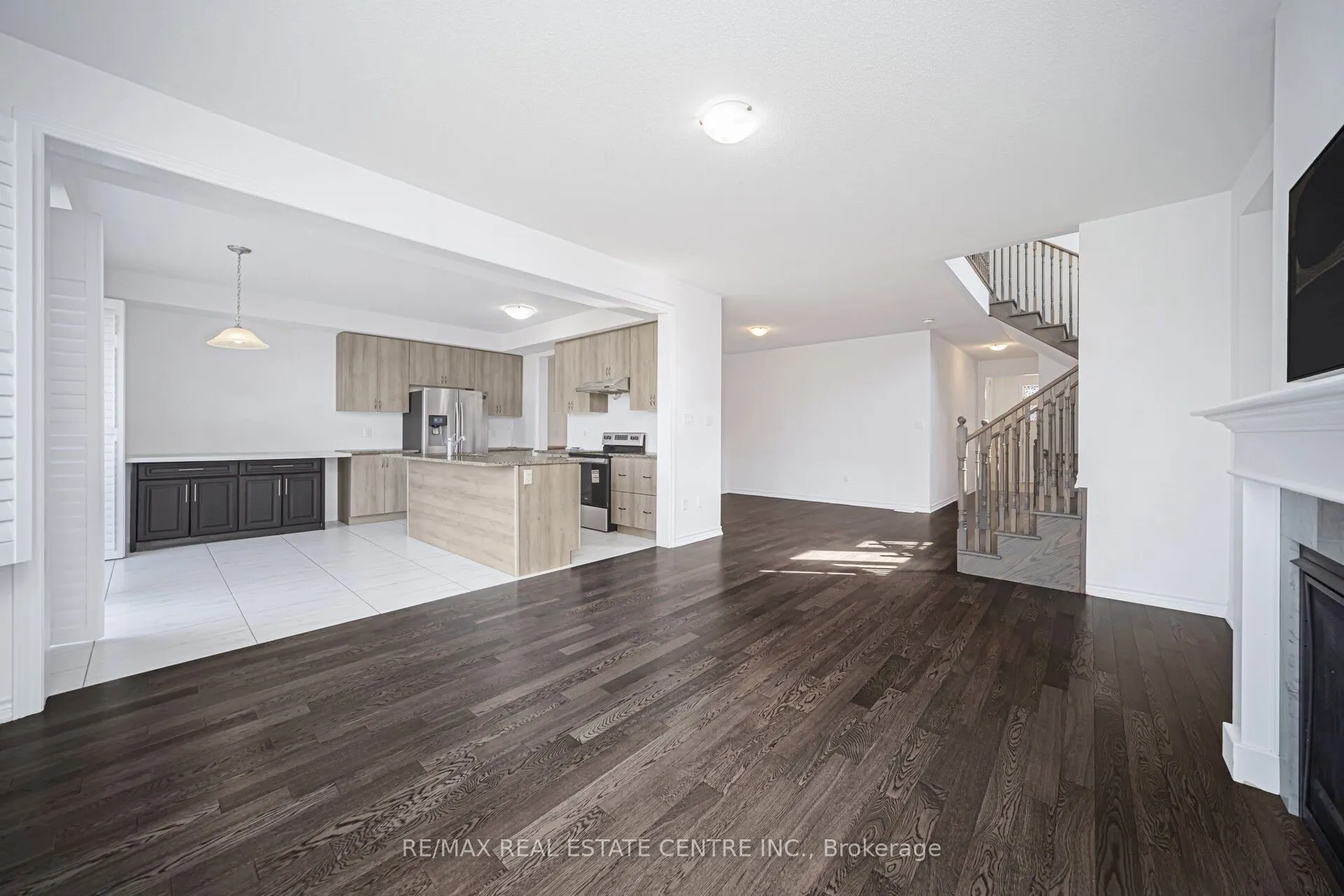 14 Moorhart Crescent