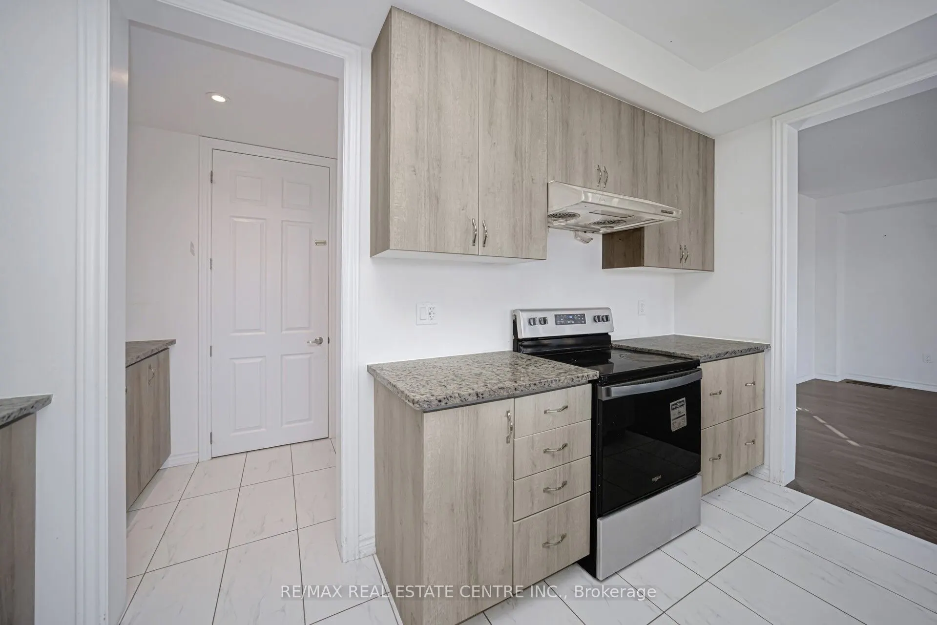 14 Moorhart Crescent