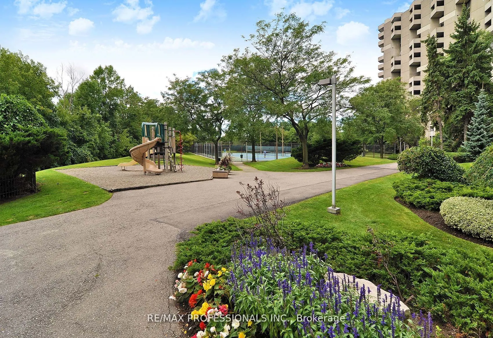 284 Mill Road, #B4