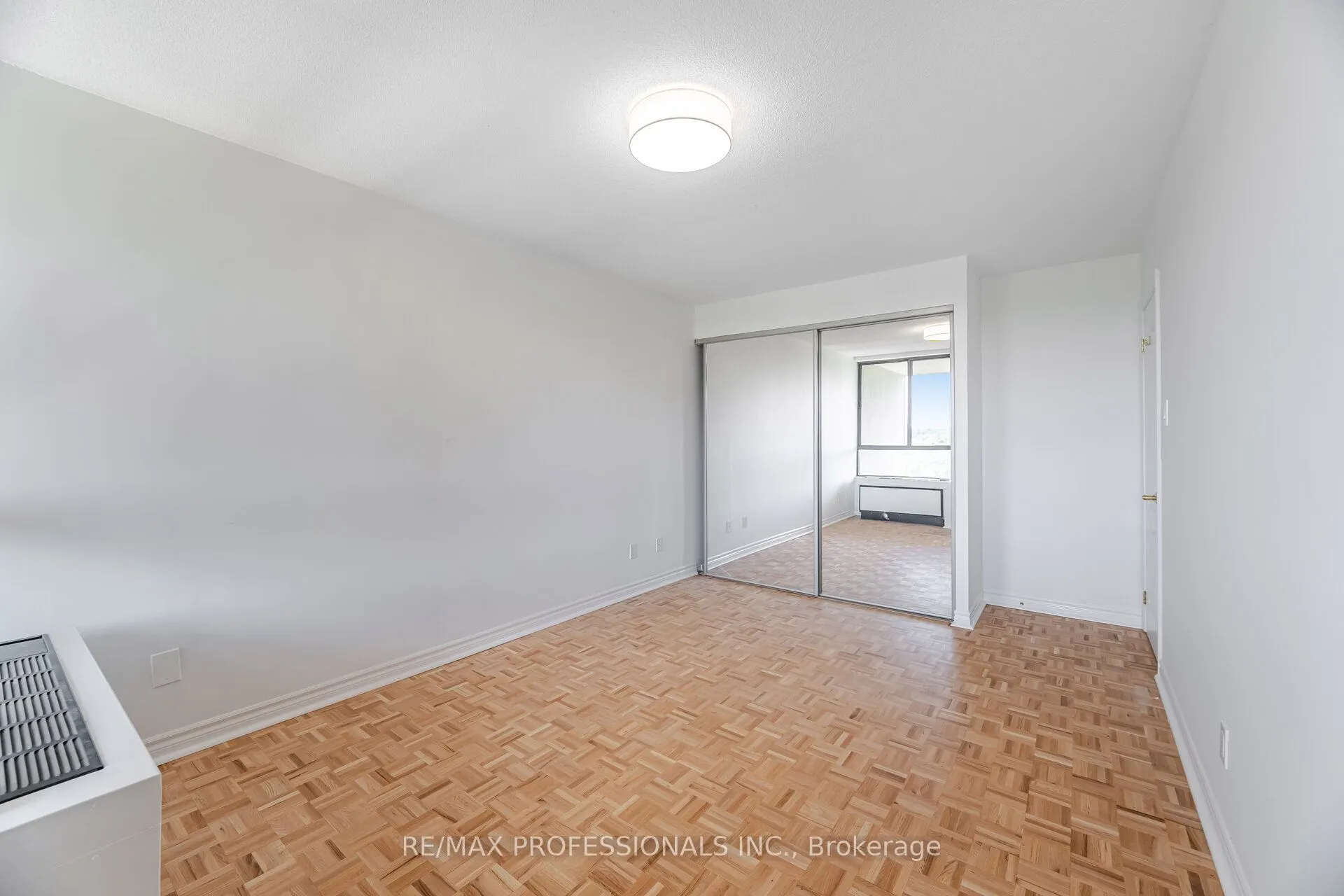 284 Mill Road, #B4