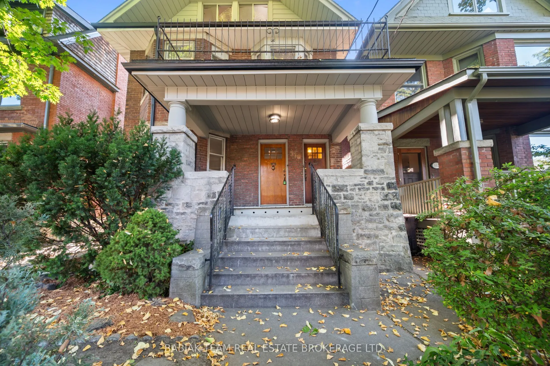 310 Sunnyside Avenue