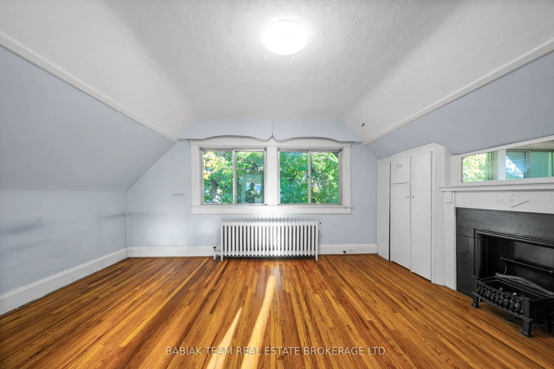310 Sunnyside Avenue