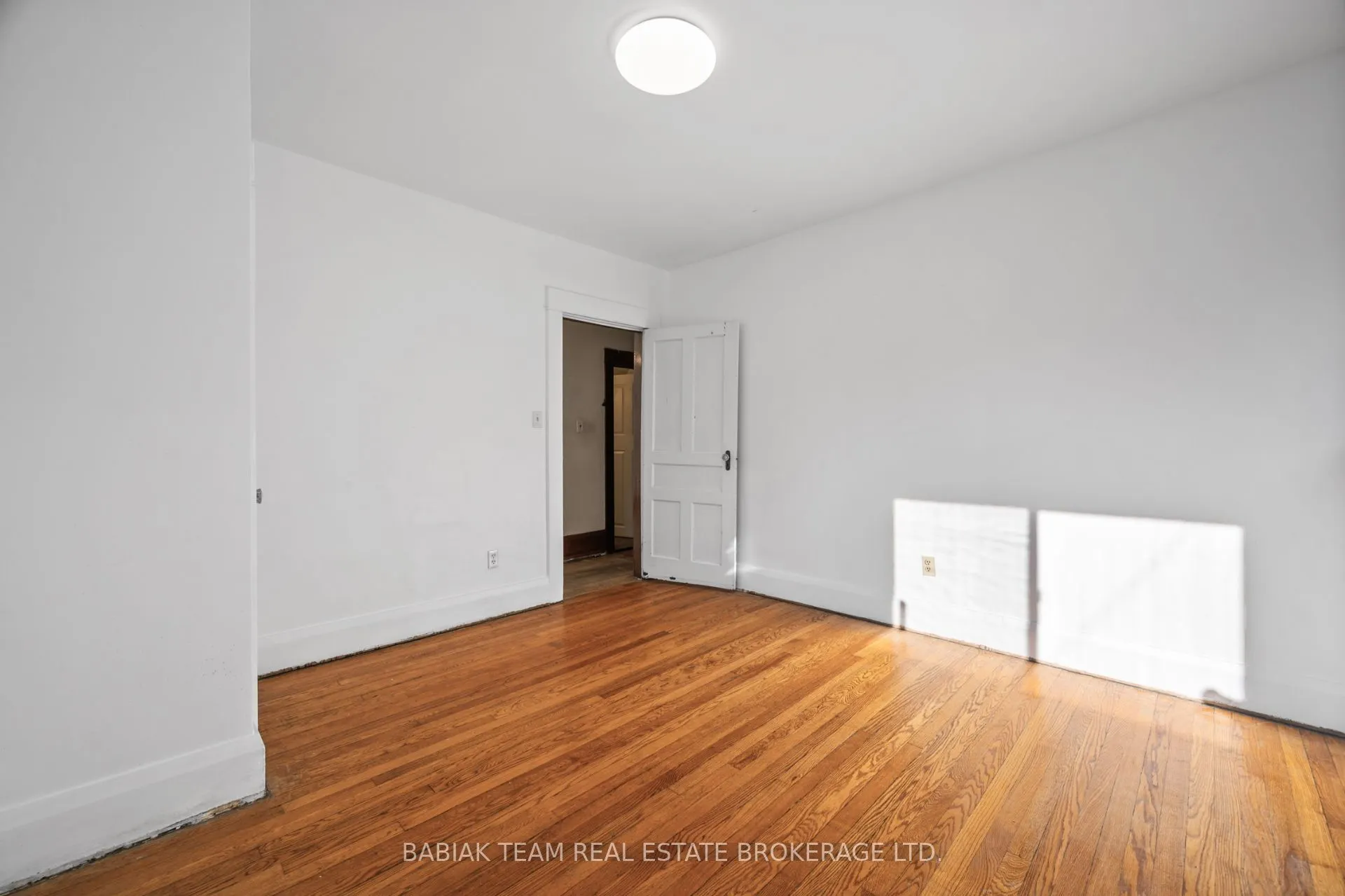 310 Sunnyside Avenue