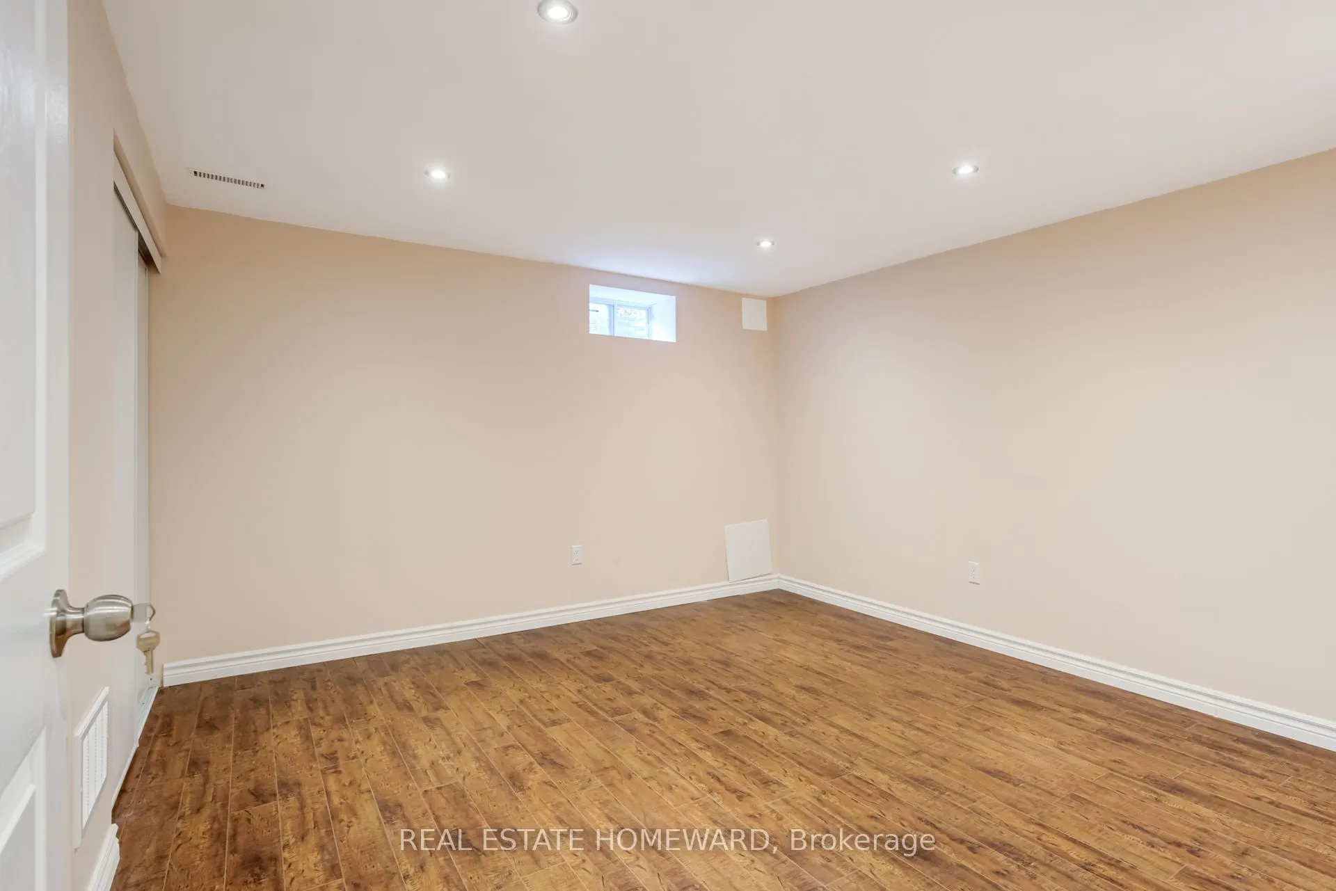 2454 Willowburne Drive, #Bsmt
