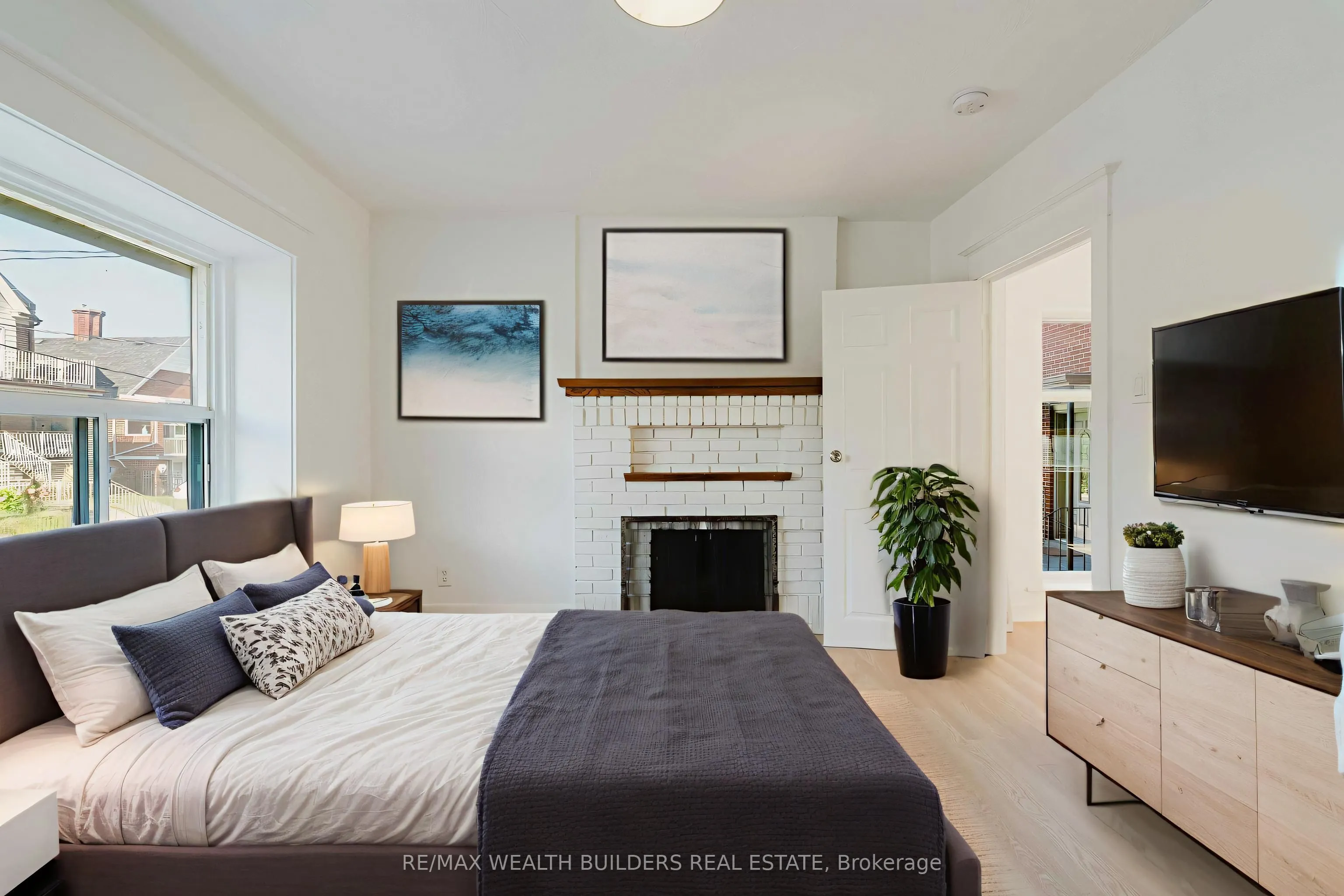 4 GREENLAW Avenue