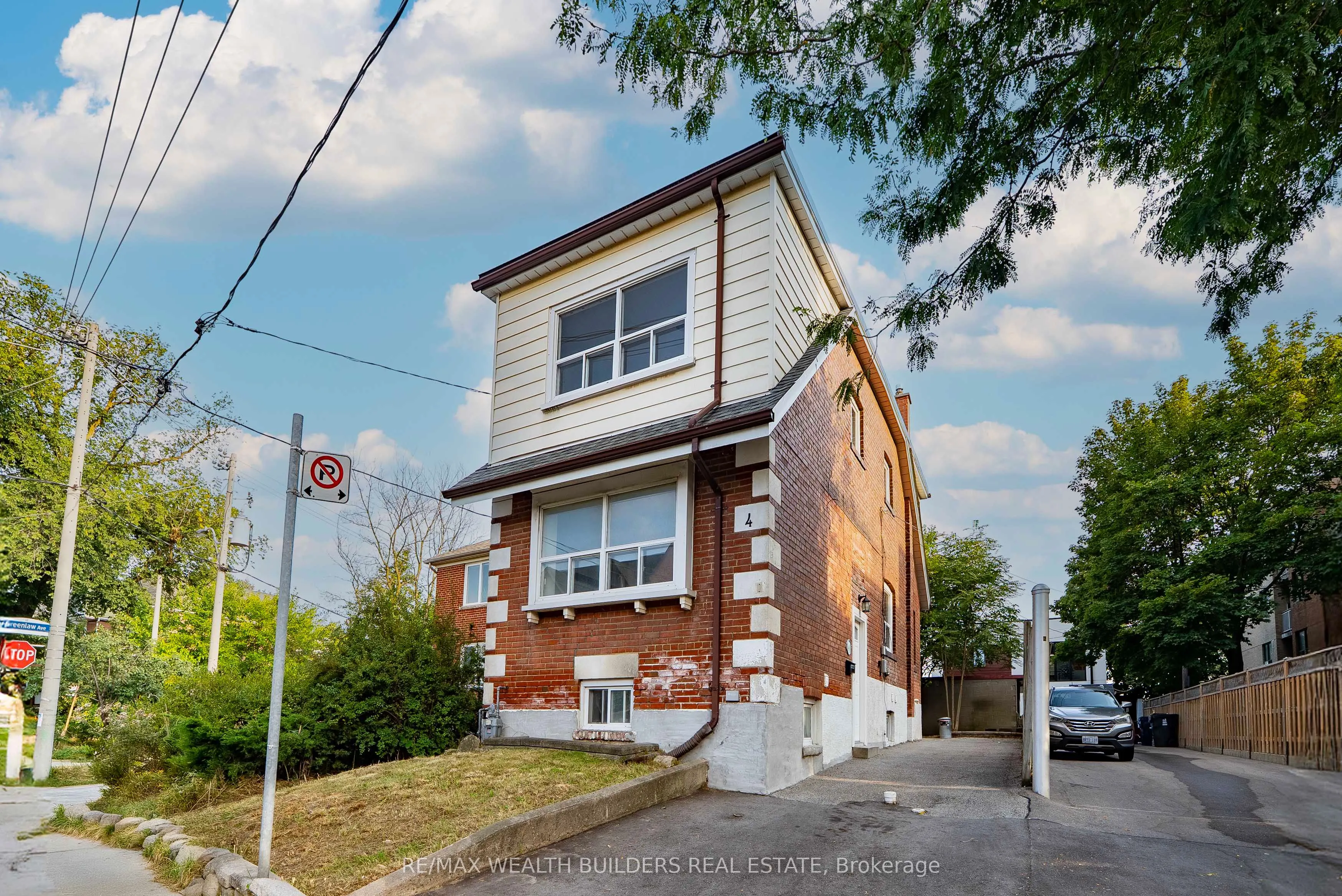 4 GREENLAW Avenue