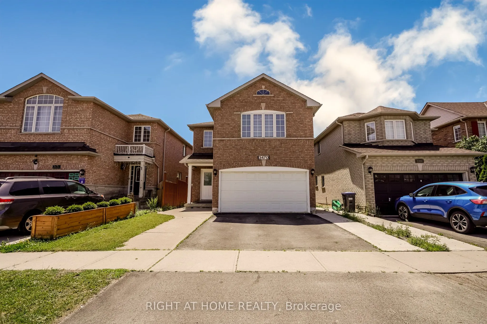 3470 Crimson King Circle