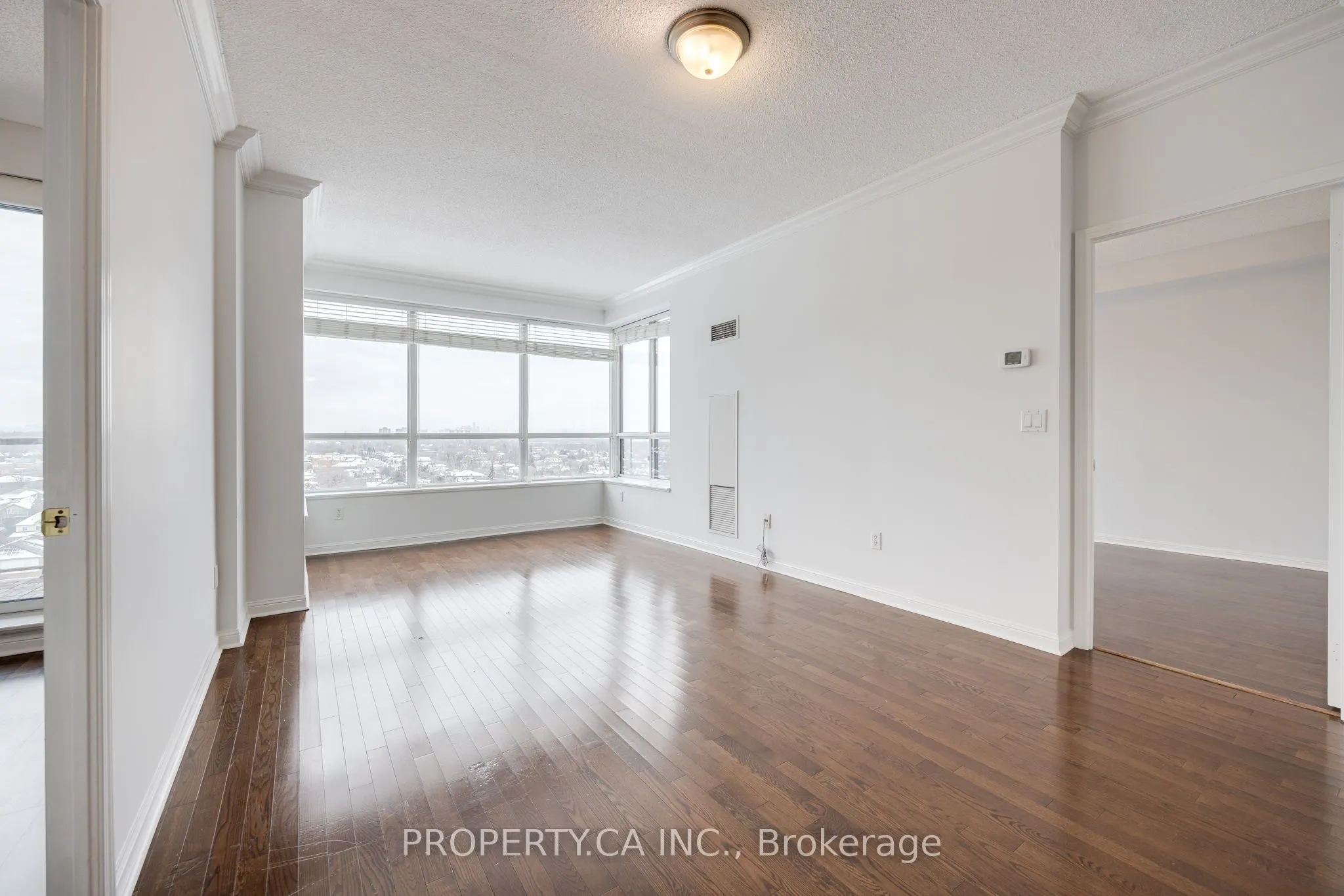 1140 Parkwest Place, #1208