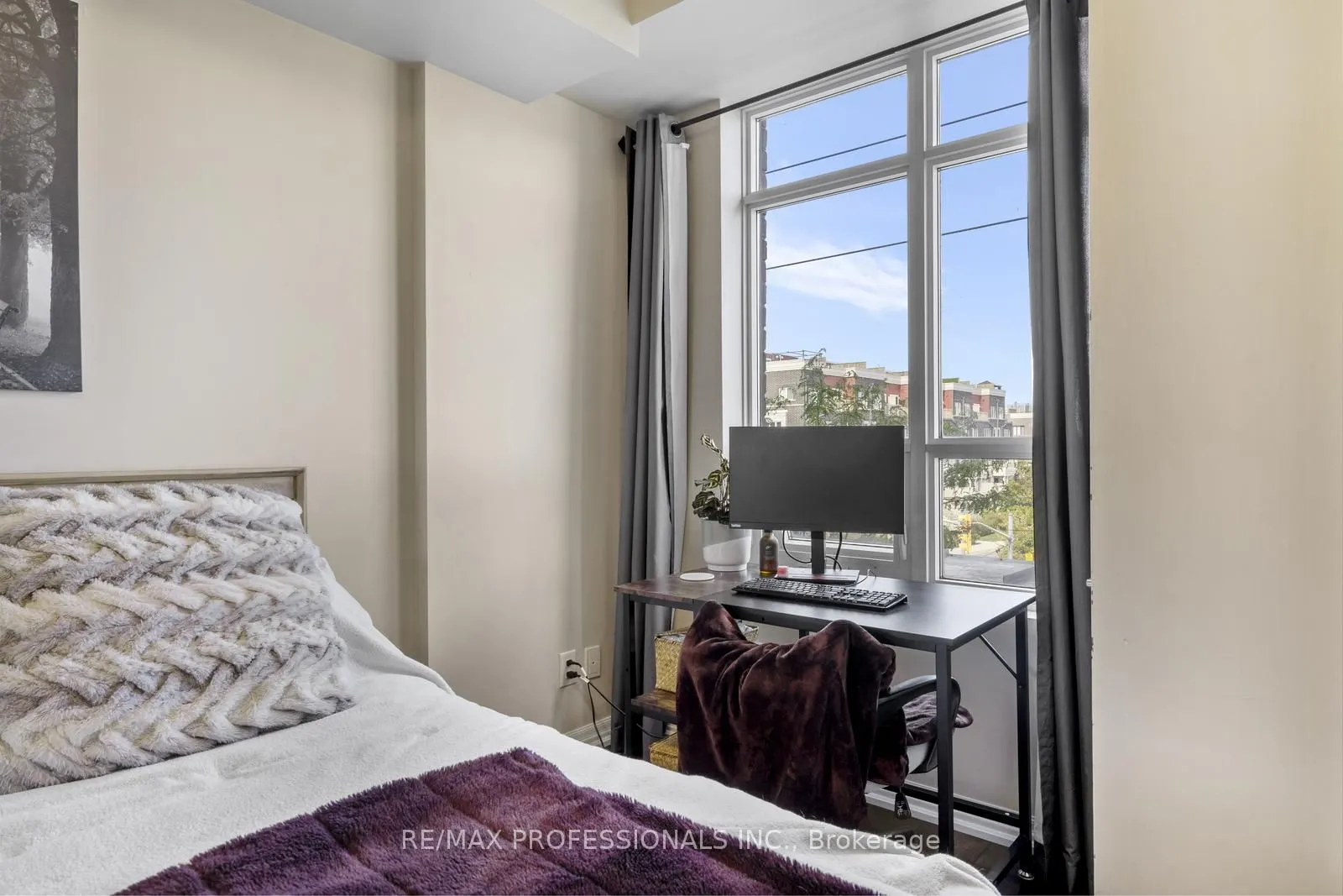 3563 Lakeshore Boulevard W, #314