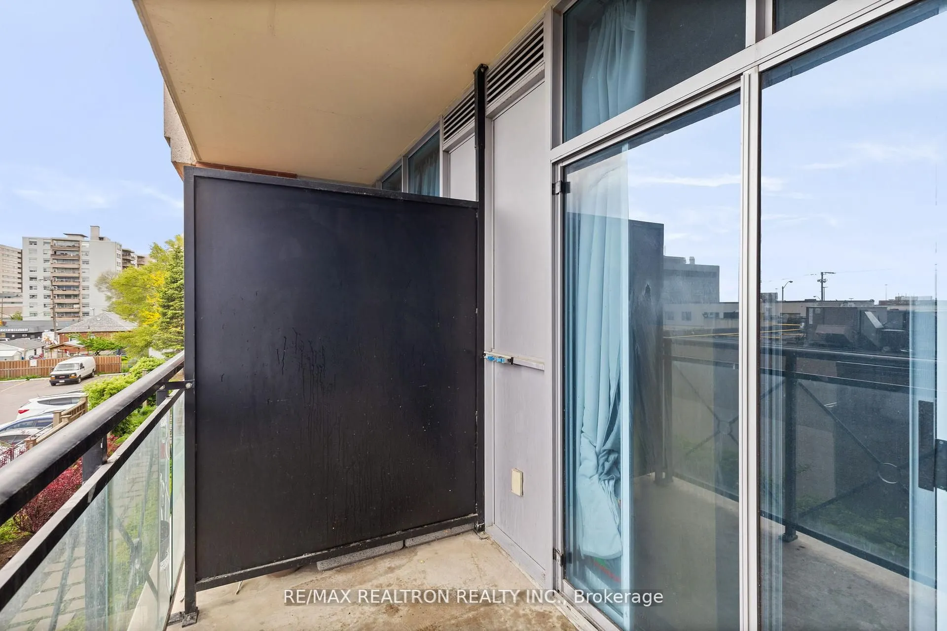 2772 Keele Street, #208