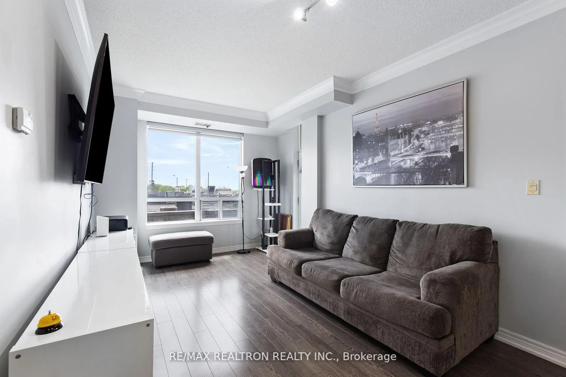 2772 Keele Street, #208