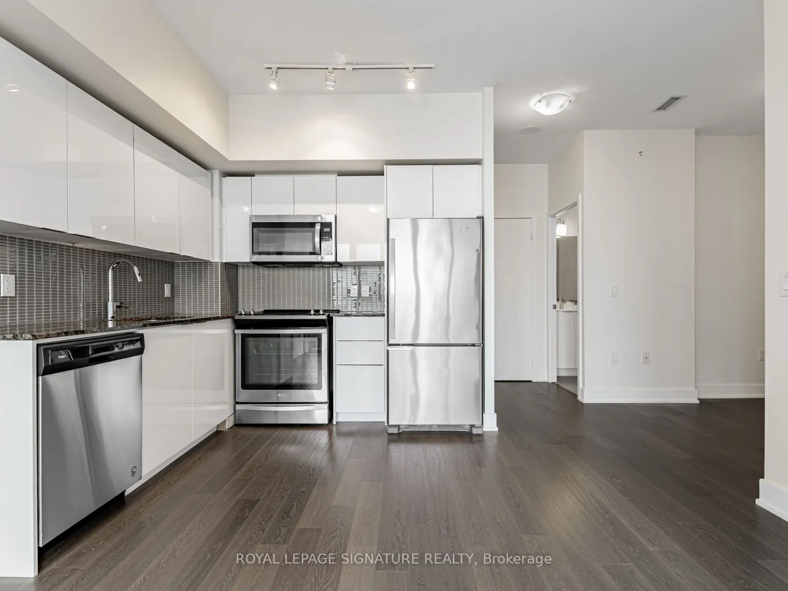 30 Shore Breeze Drive, #3217
