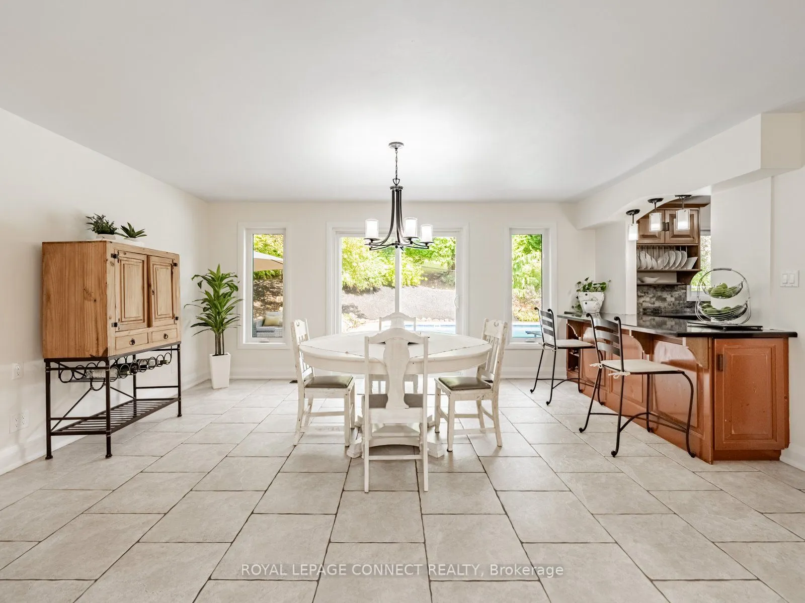 11215 Amos Drive