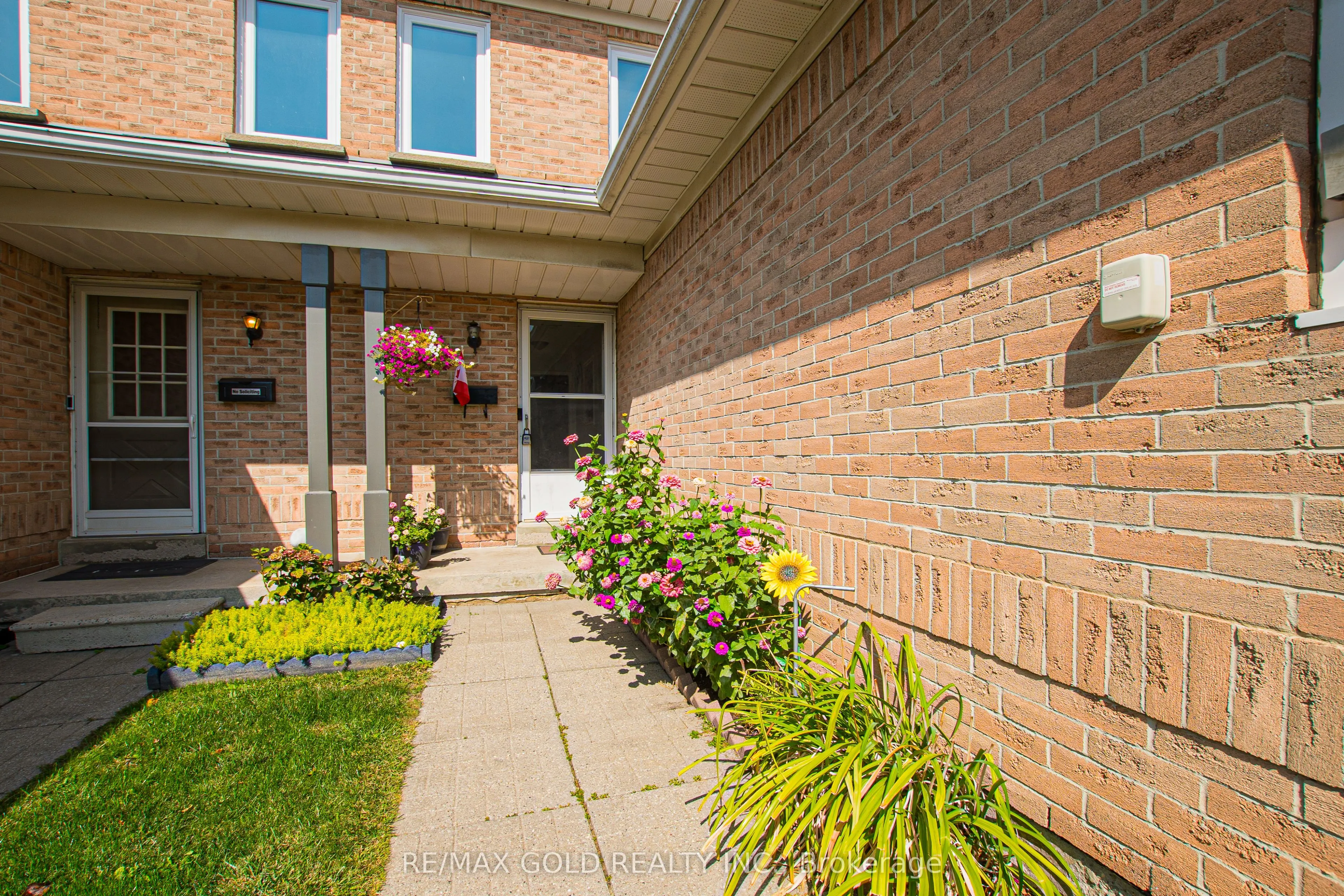 26 Wickstead Court, #13
