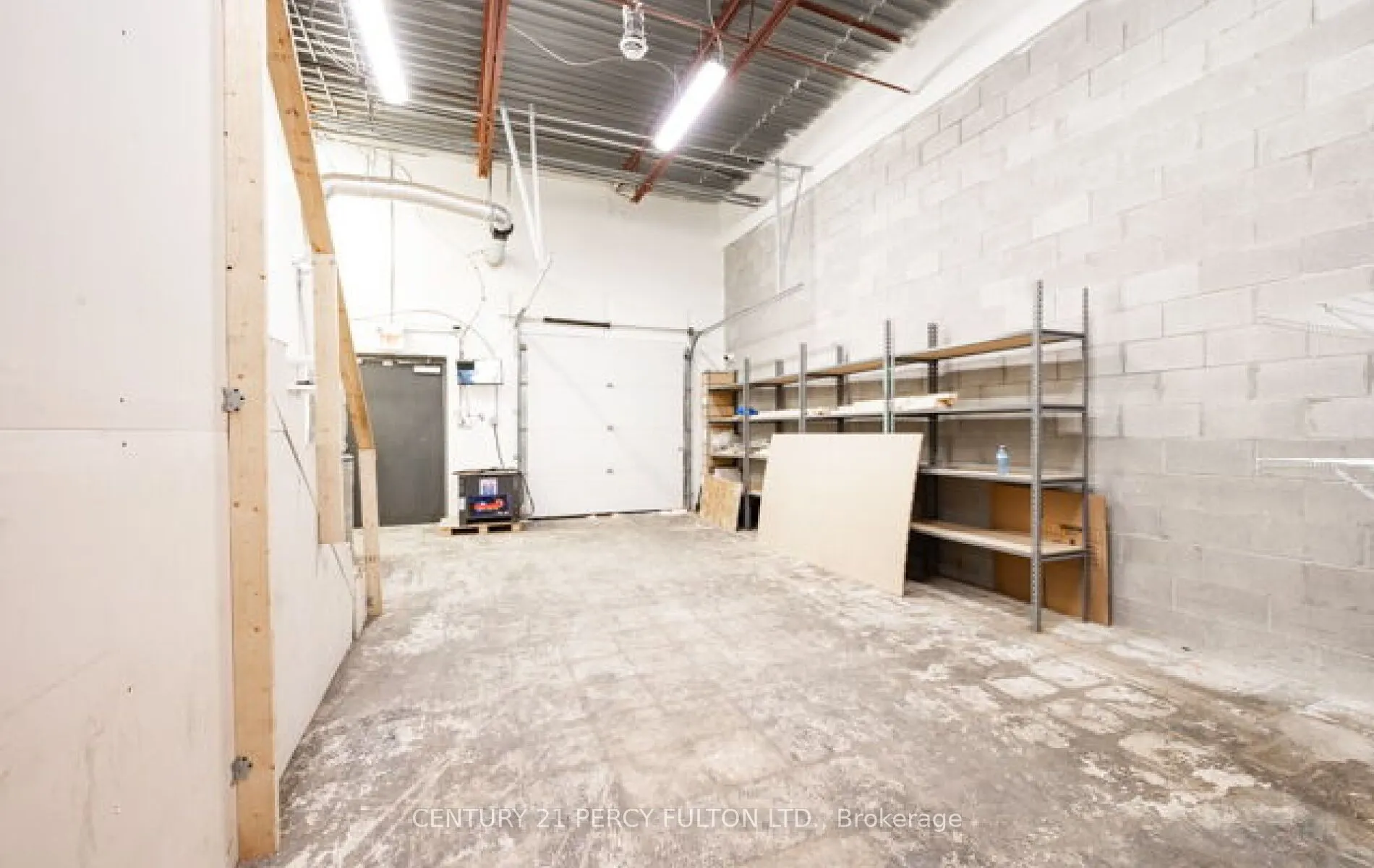 755 Queensway E, #22