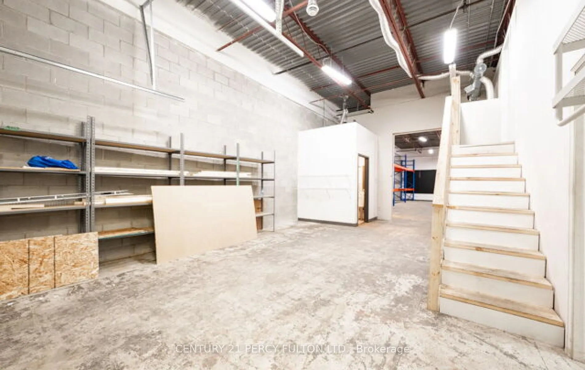 755 Queensway E, #22