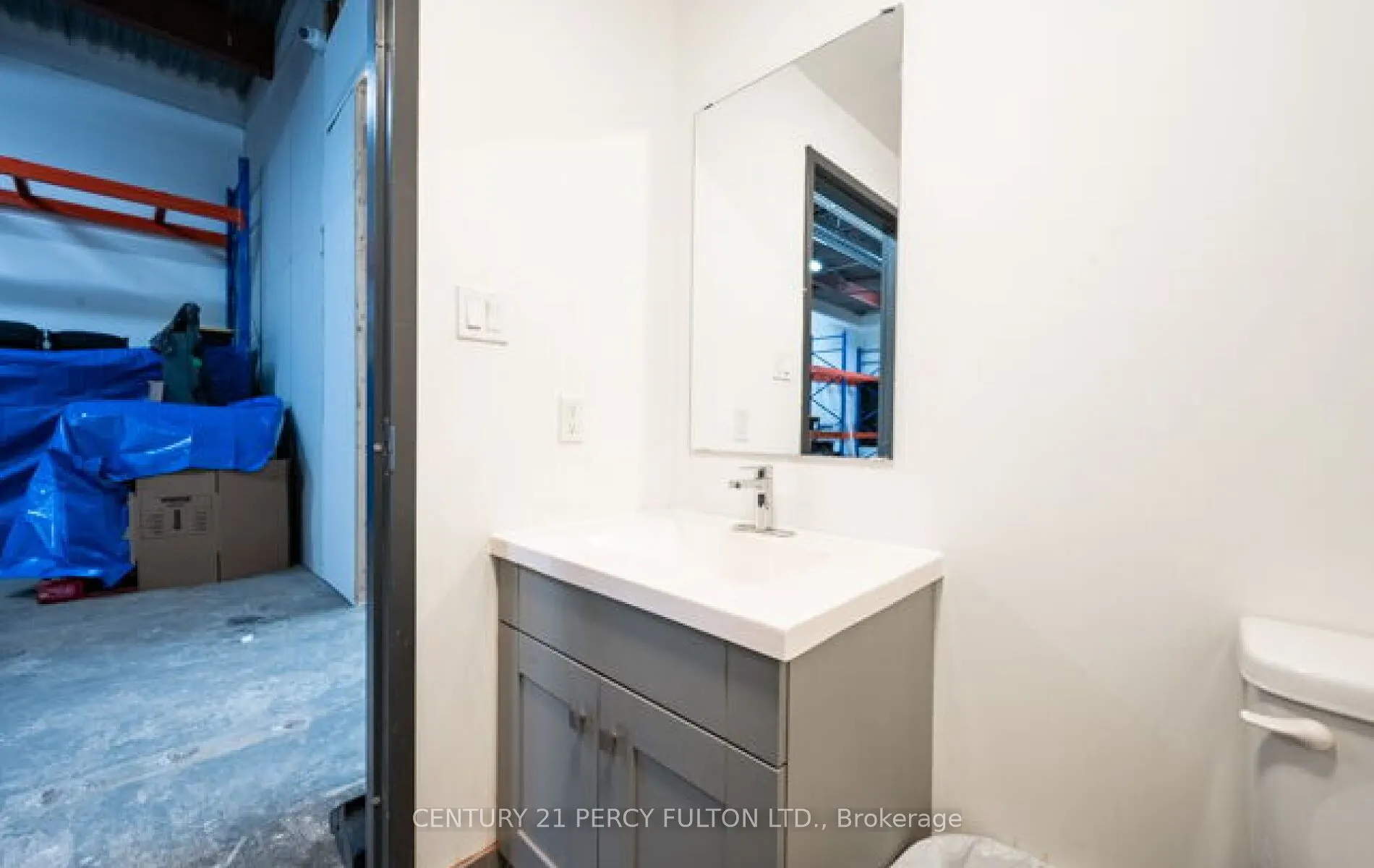 755 Queensway E, #22
