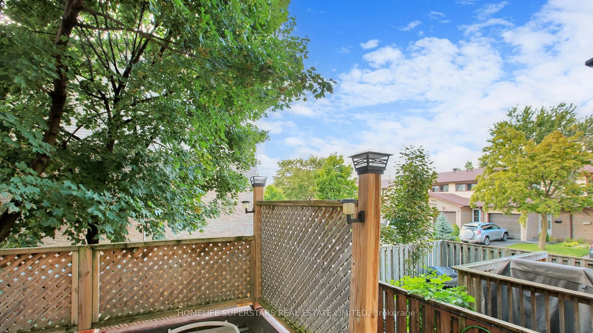 76 Collins Crescent, #75