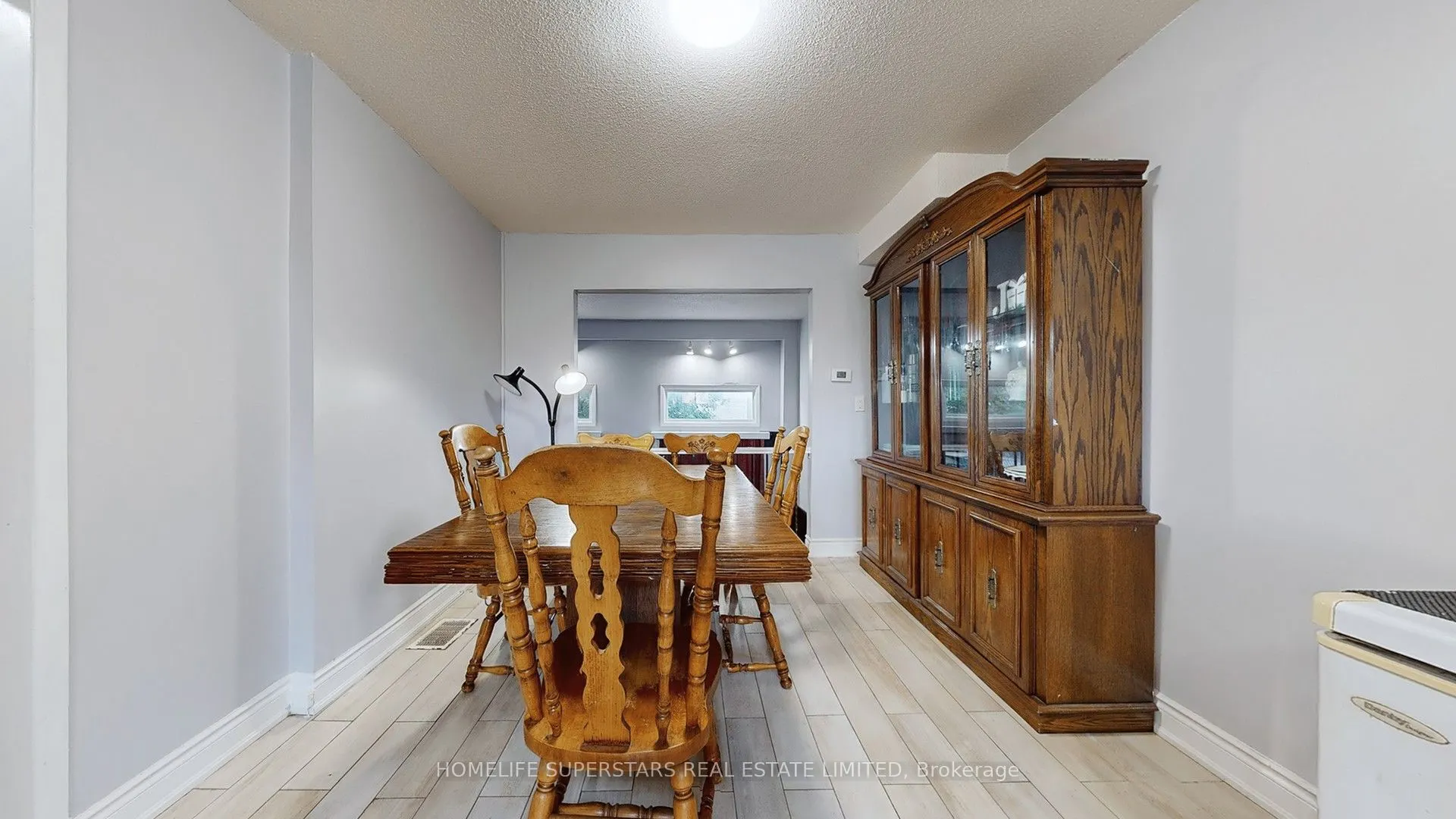 76 Collins Crescent, #75