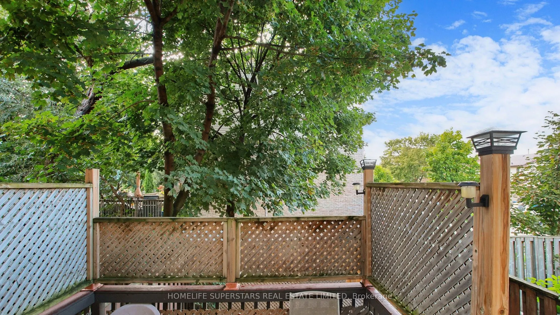 76 Collins Crescent, #75