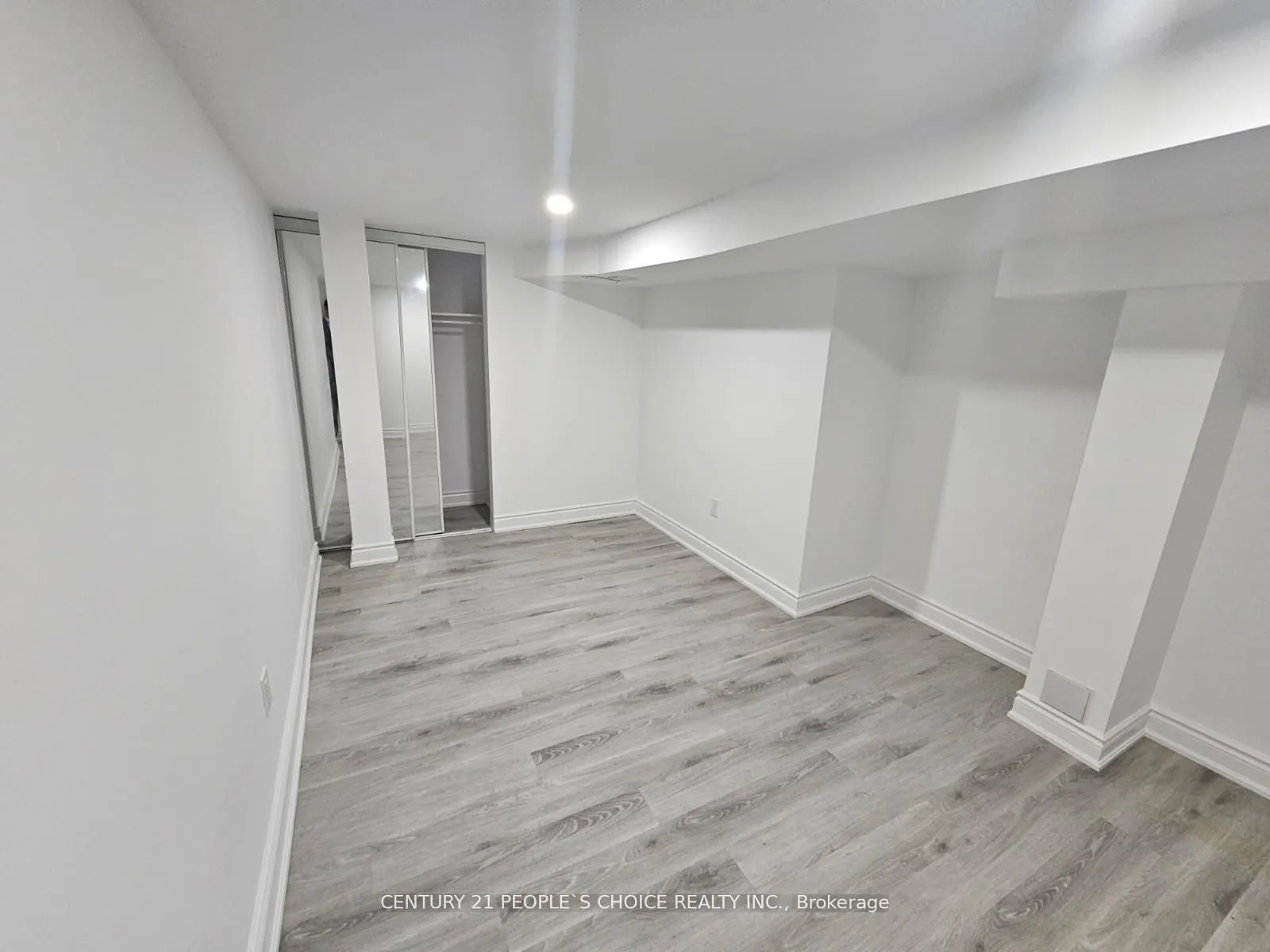 30 Bucksaw Street