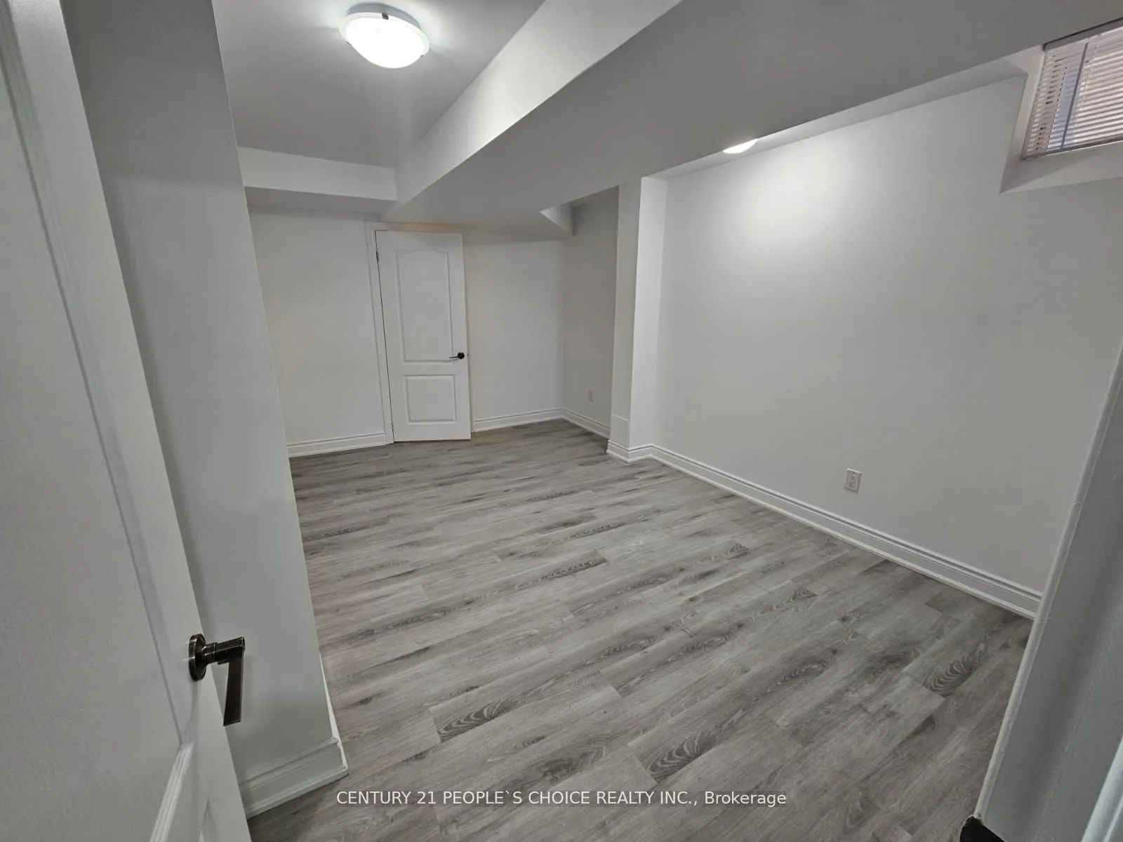 30 Bucksaw Street