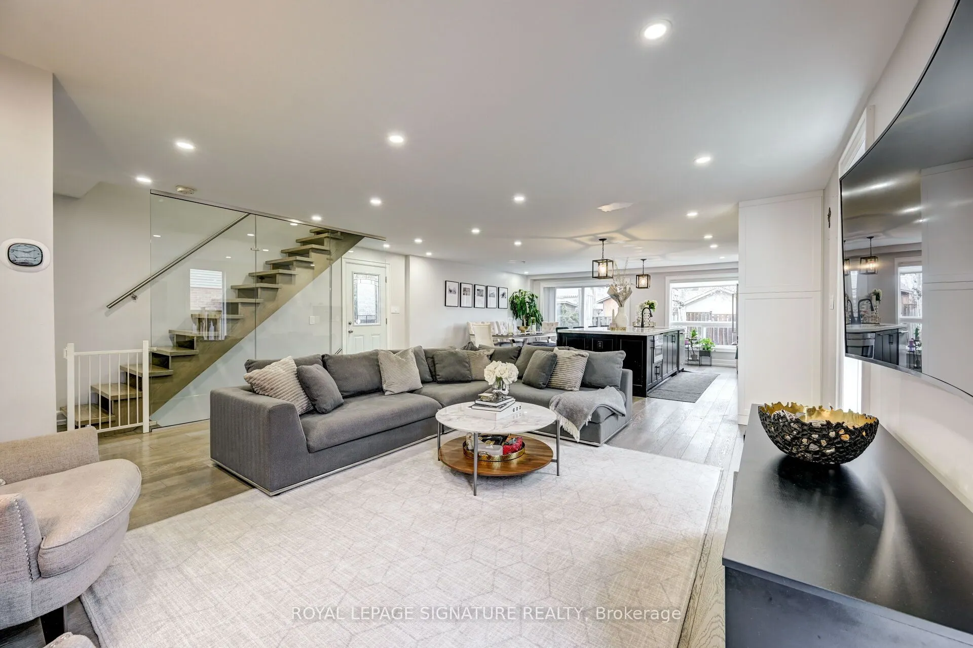 3035 Saracen Court