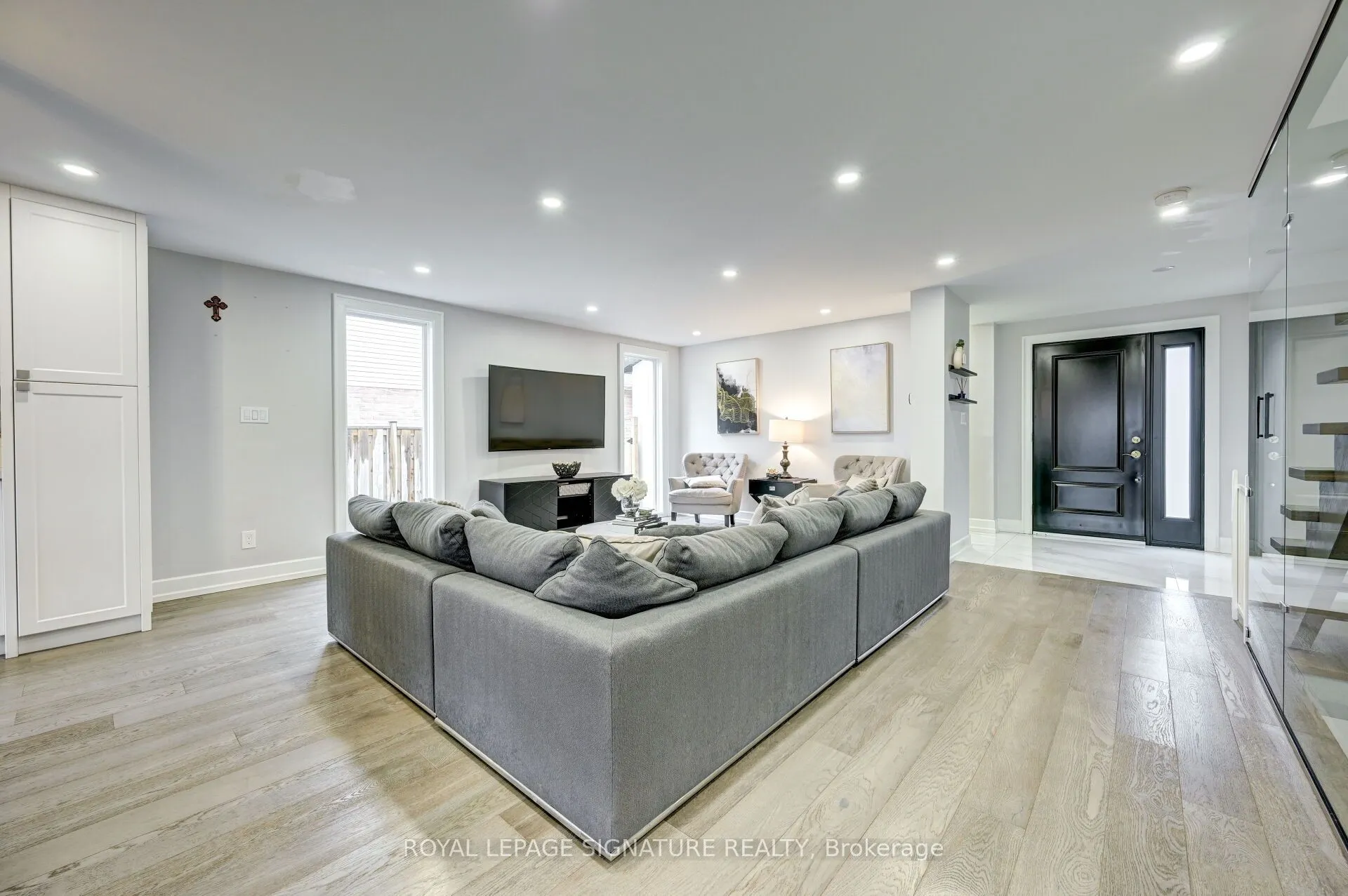 3035 Saracen Court