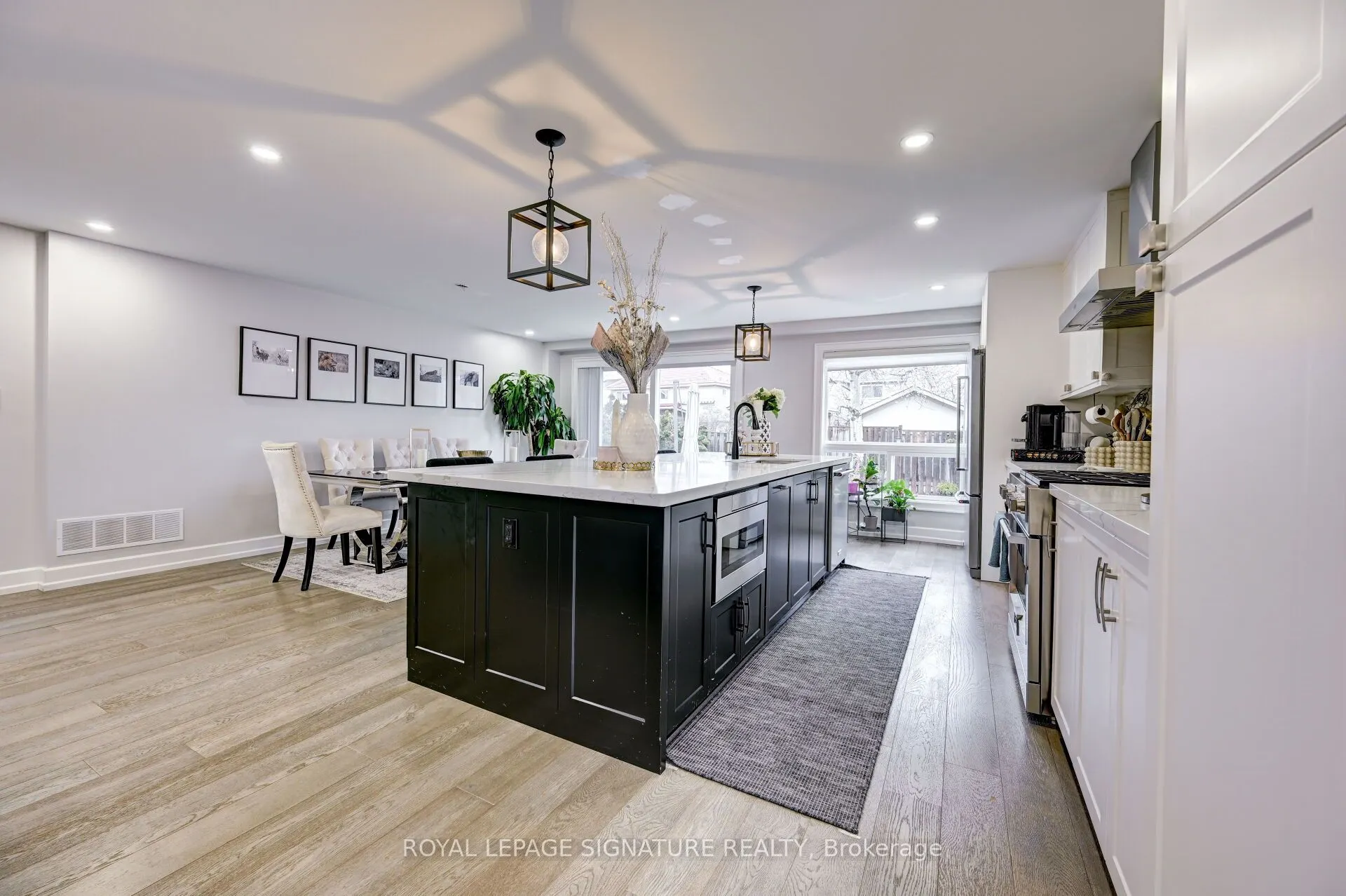 3035 Saracen Court