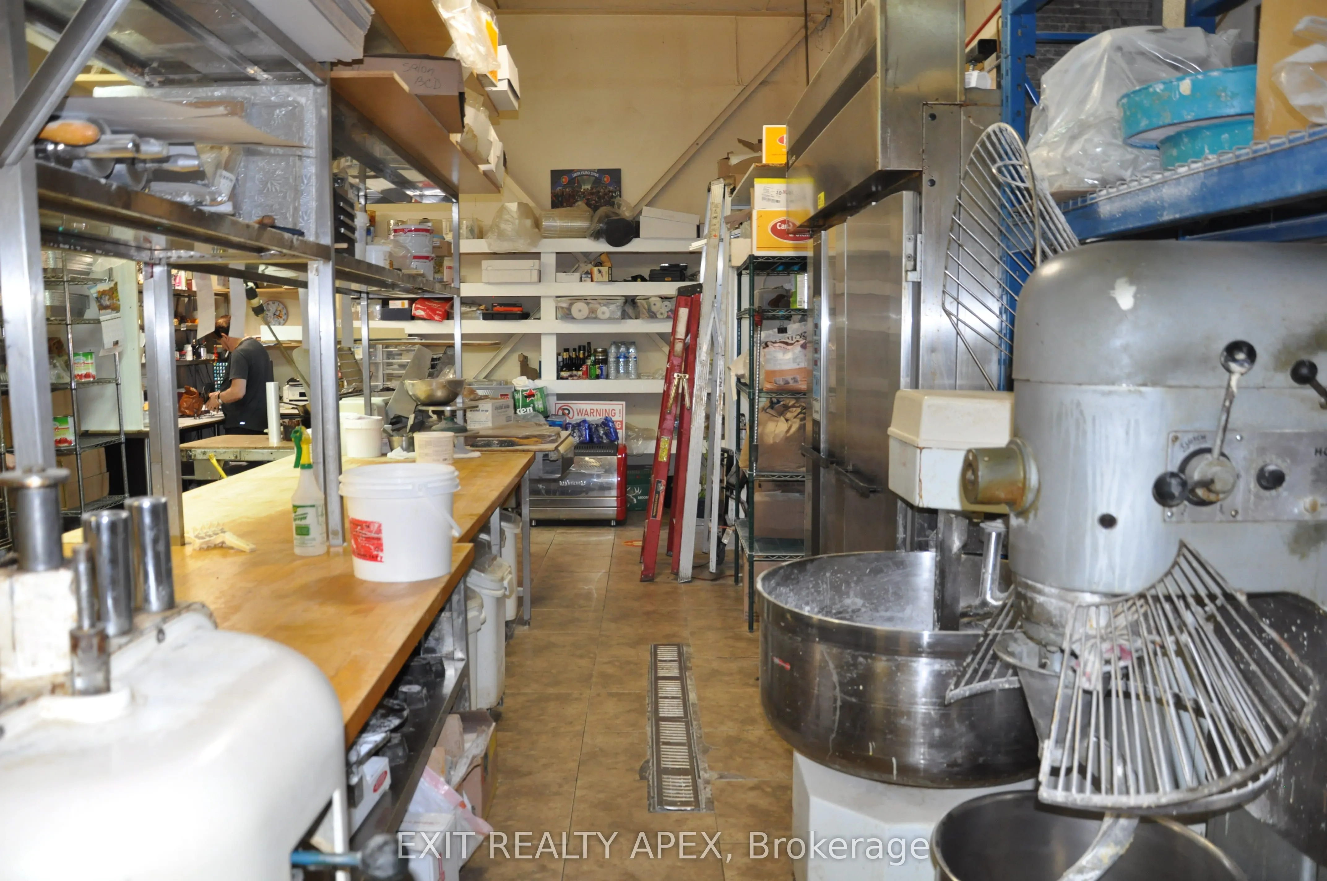 4910 Tomken Rd Road, #1