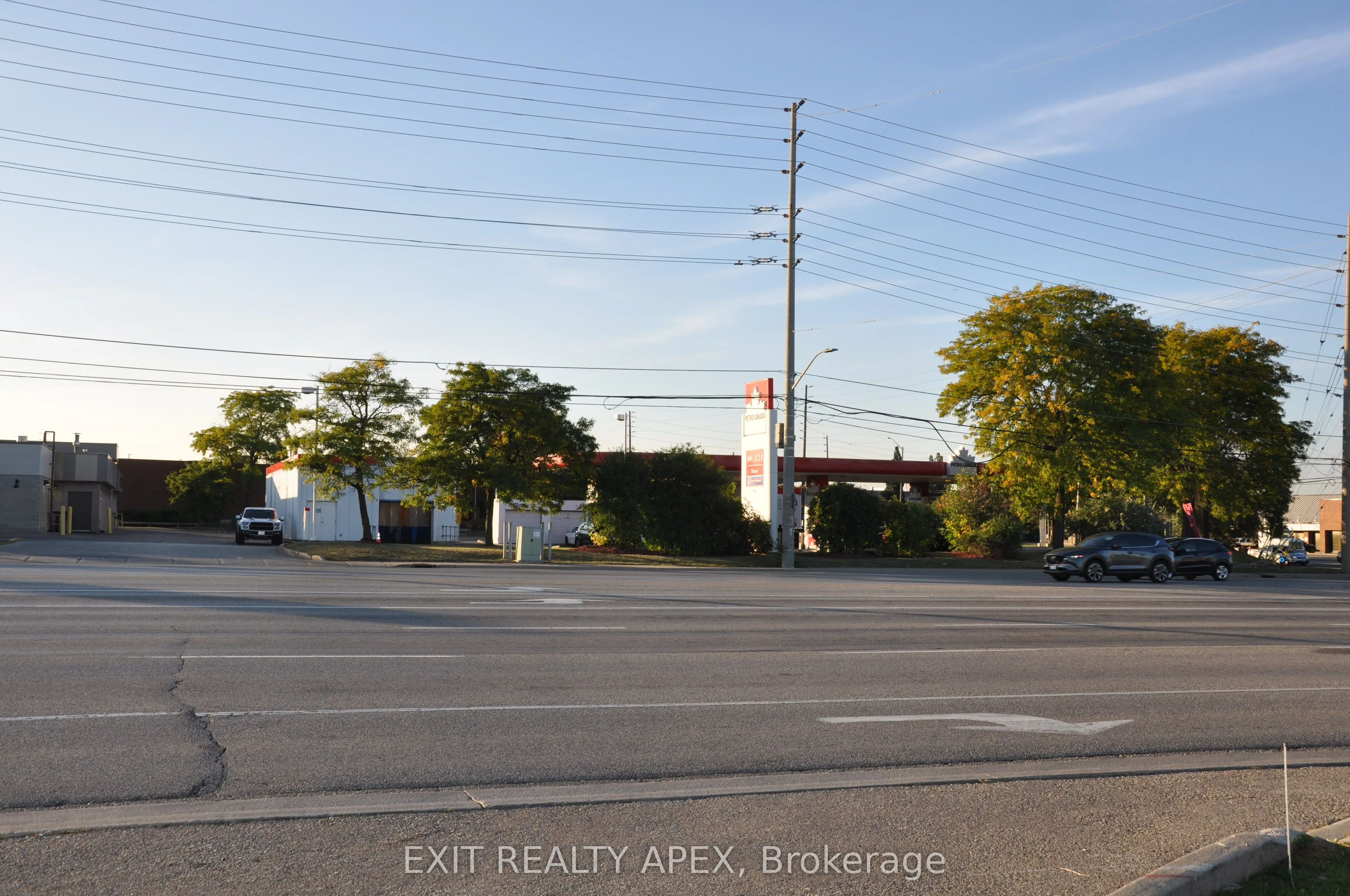4910 Tomken Rd Road, #1