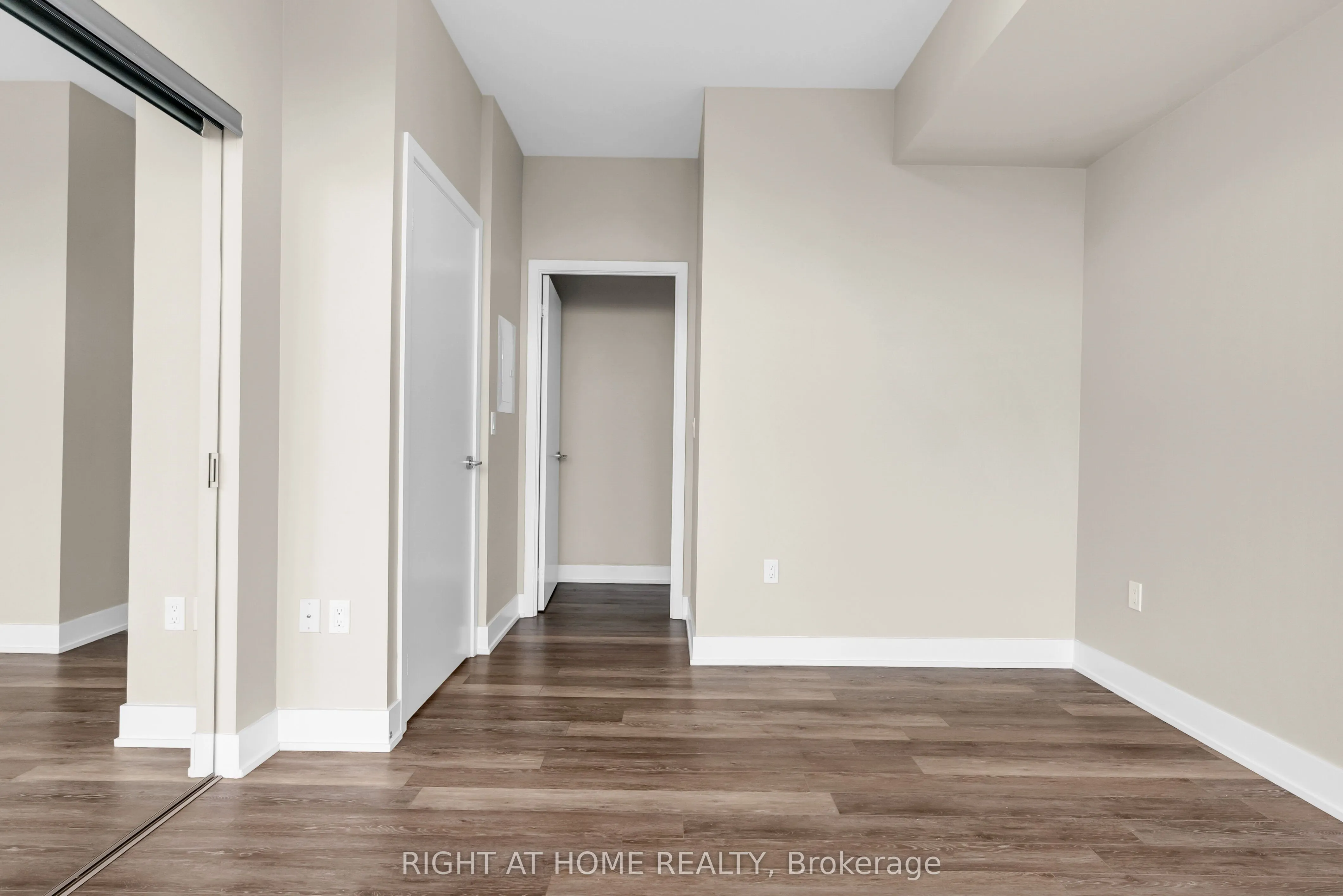 30 Shore Breeze Drive, #4810